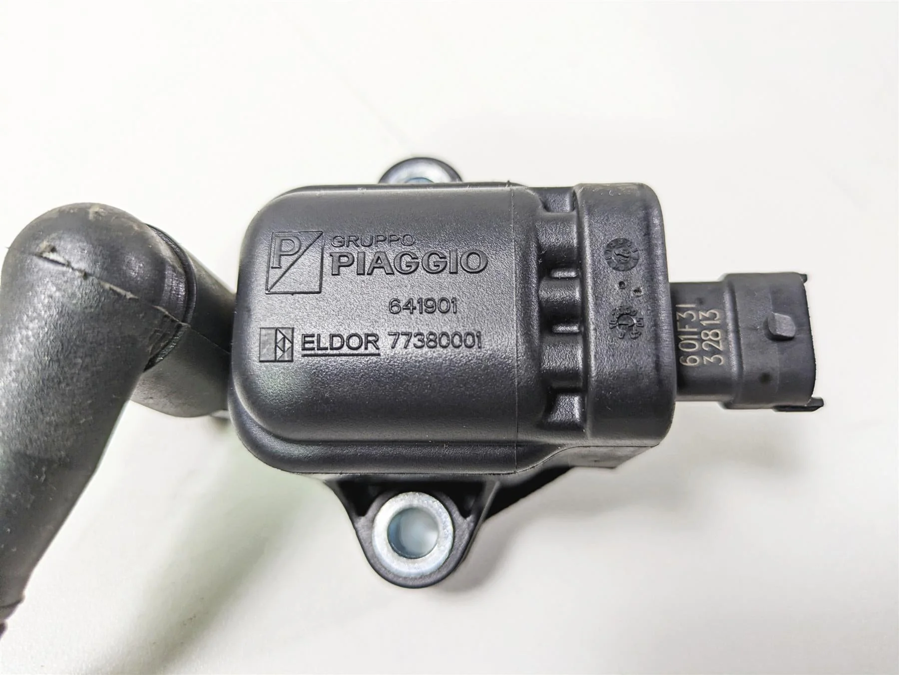 2014 Moto Guzzi California 1400 Touring Ignition Coil Wires Plug Set 641901 - Image 11