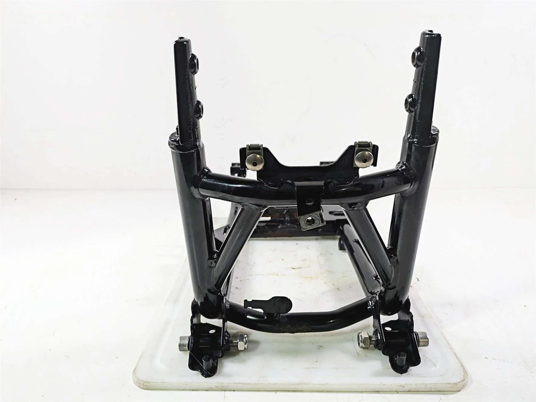 2014 Moto Guzzi California 1400 Touring Lower Frame Rail Section 886837 - Image 4