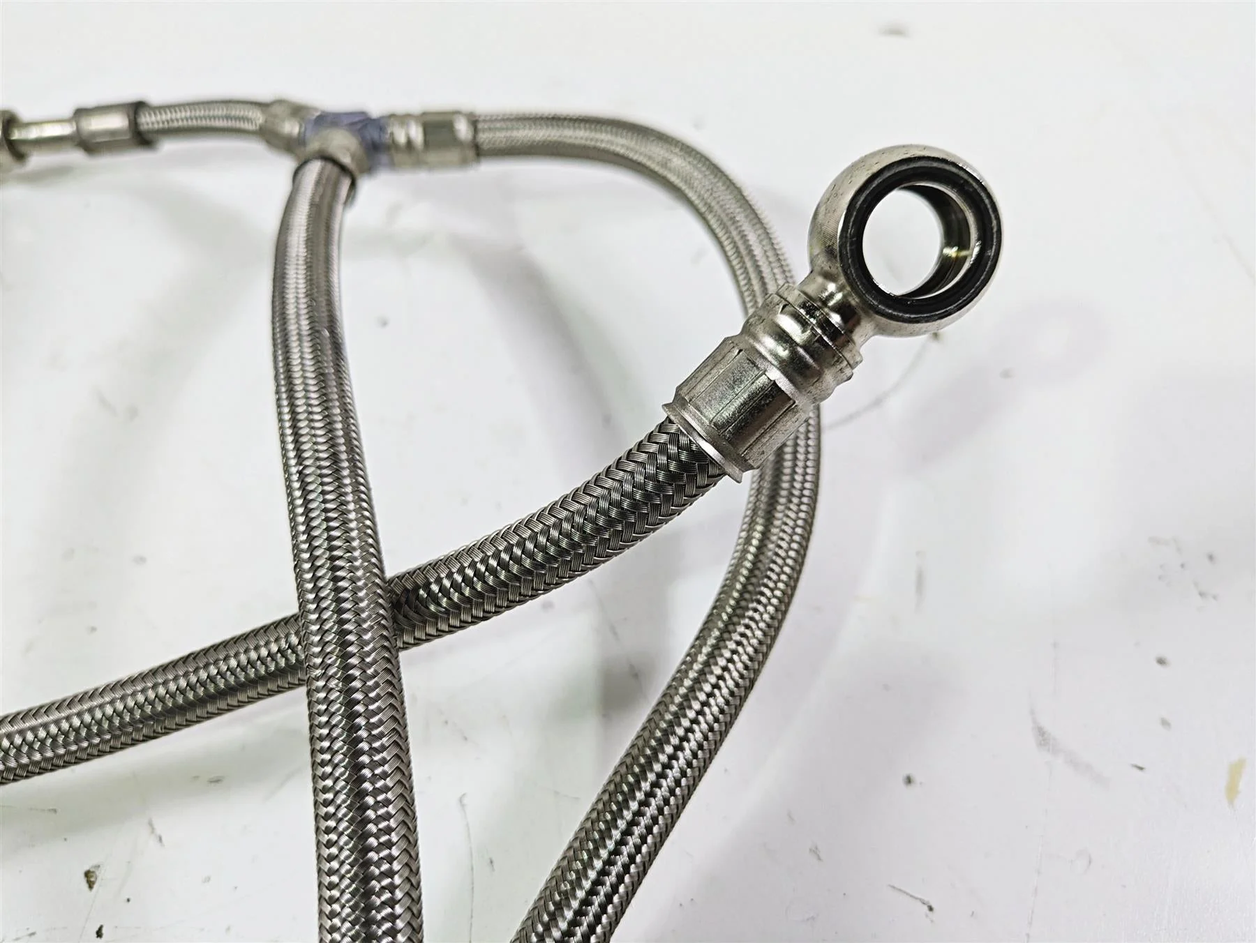 2014 Moto Guzzi California 1400 Touring Oil Cooler Lines & Fan Set B063090 - Image 9