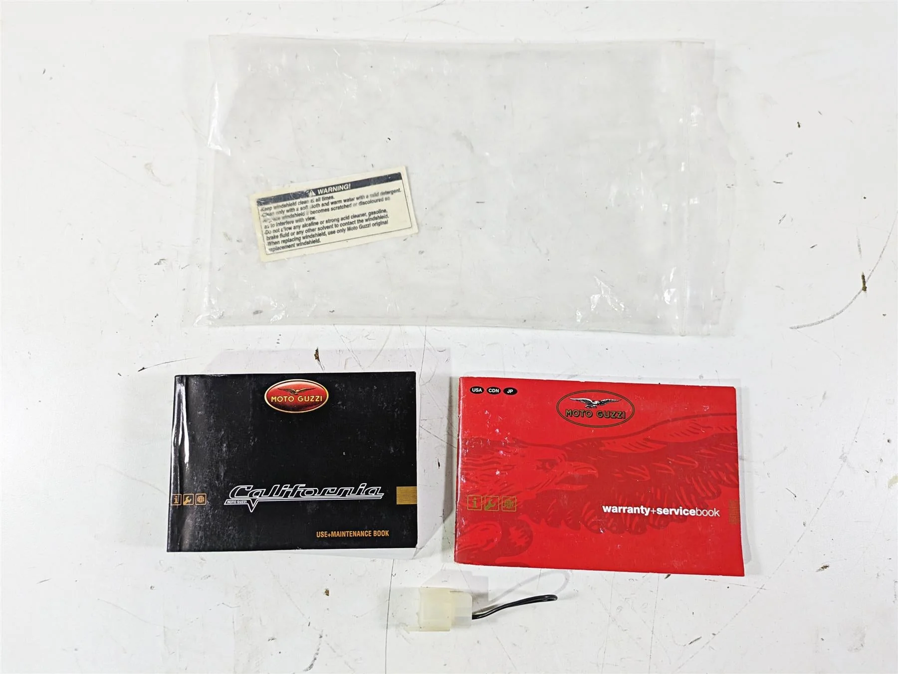 2014 Moto Guzzi California 1400 Touring Owners Manual Use + Maintenance Book