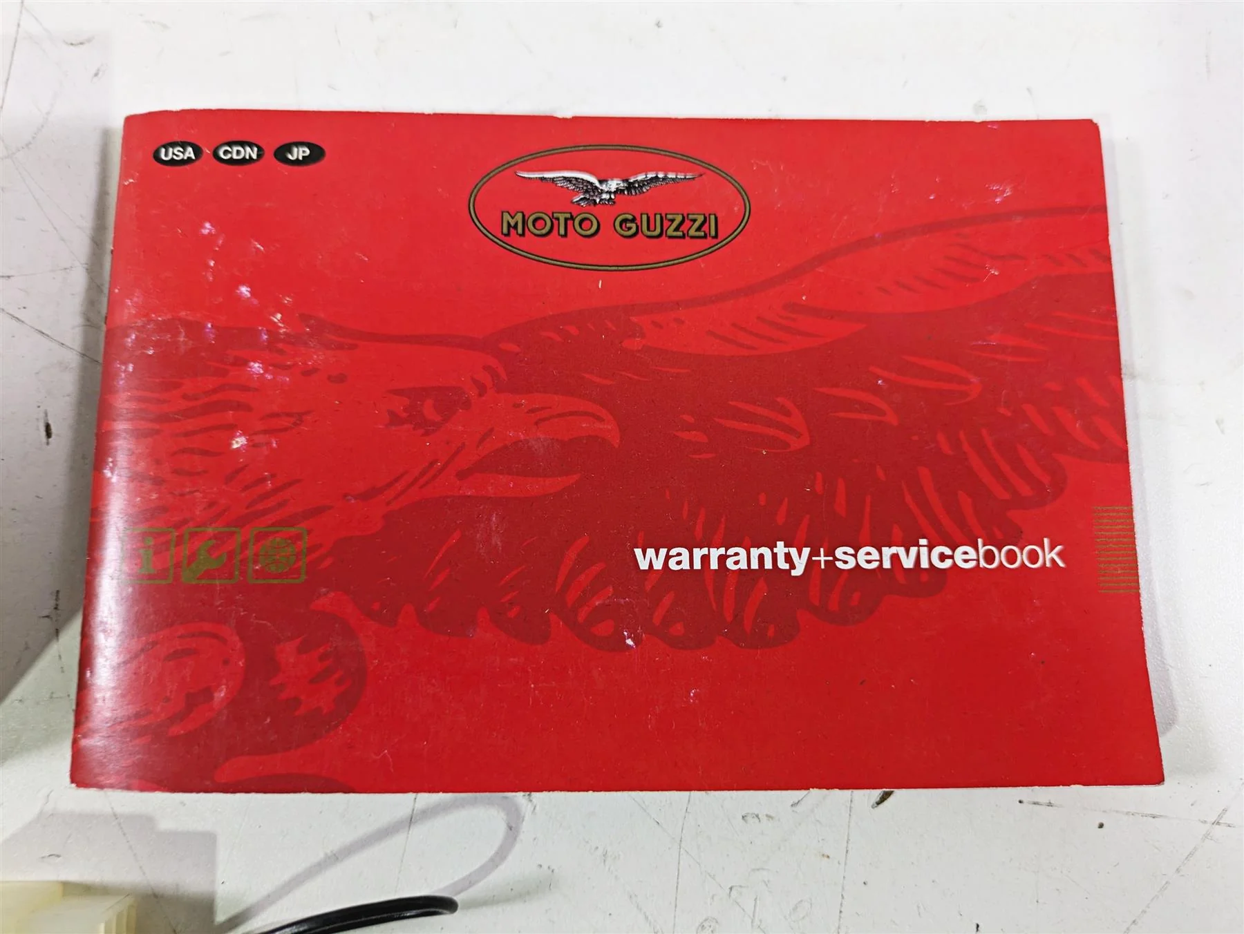 2014 Moto Guzzi California 1400 Touring Owners Manual Use + Maintenance Book - Image 2