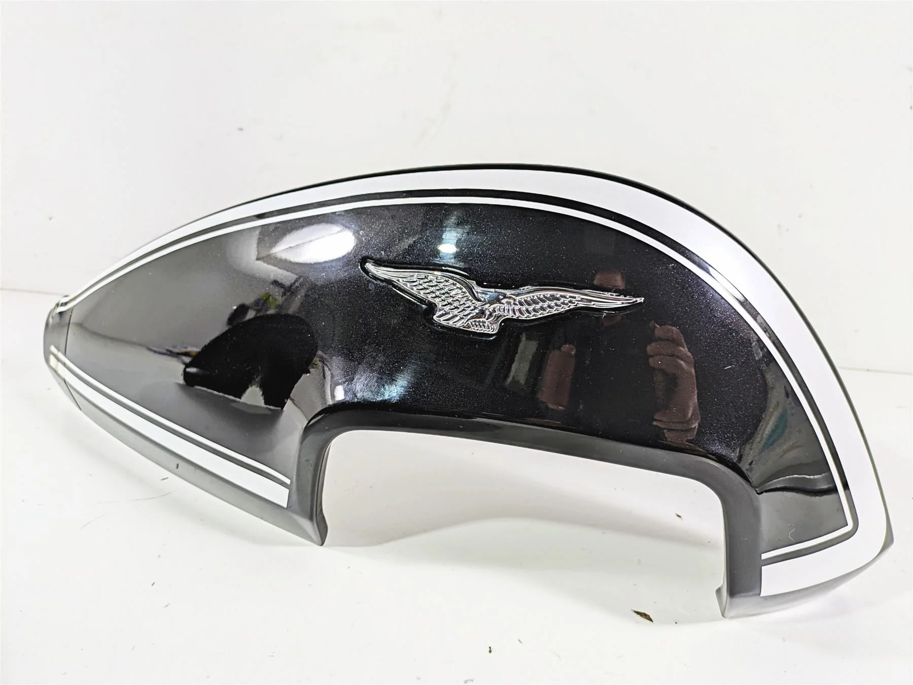 2014 Moto Guzzi California 1400 Touring Side Tank Cover Fairing Set B063182 - Image 4