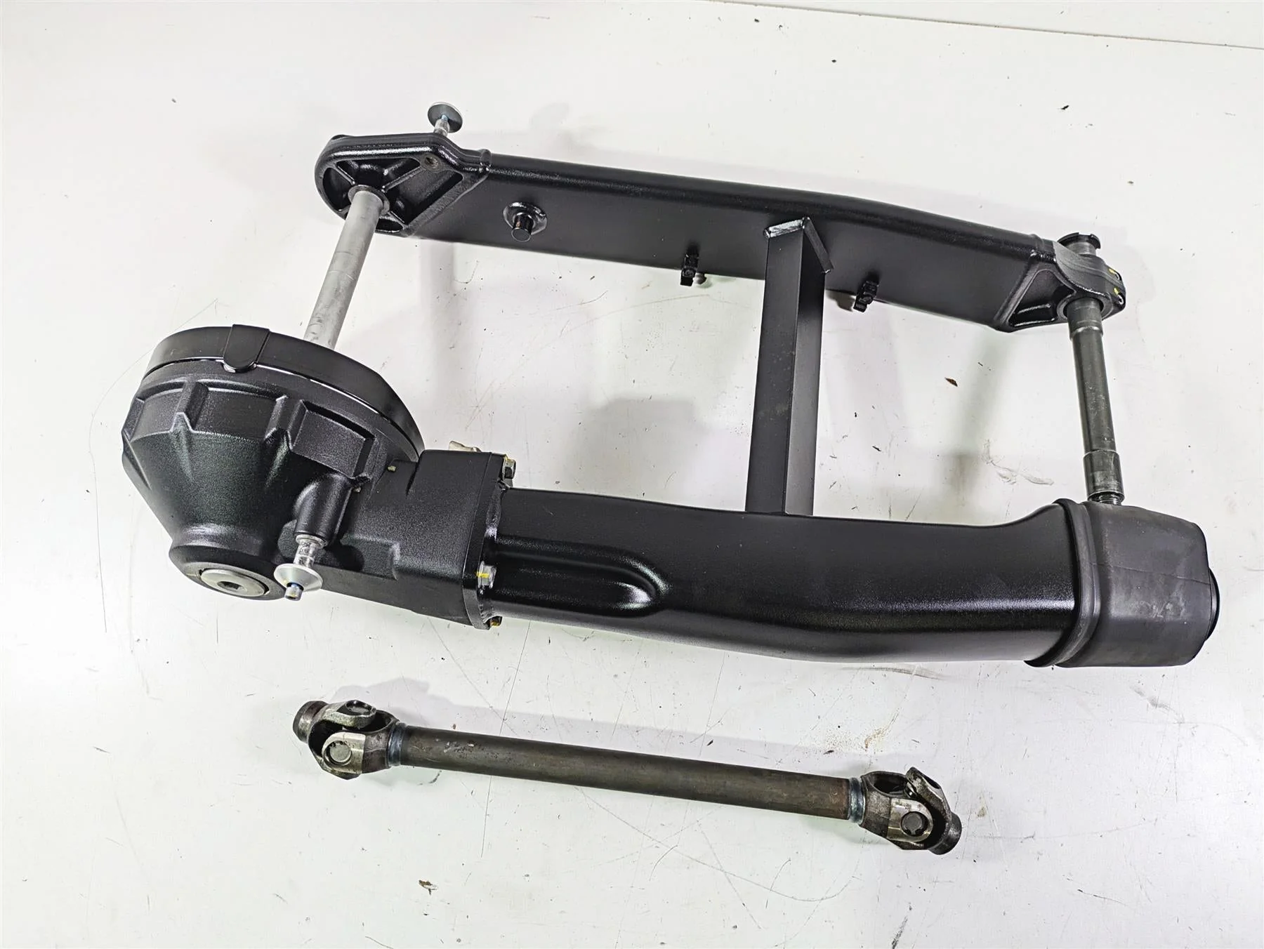 2014 Moto Guzzi California 1400 Touring Swingarm Differential Drive Shaft 887300 - Image 2