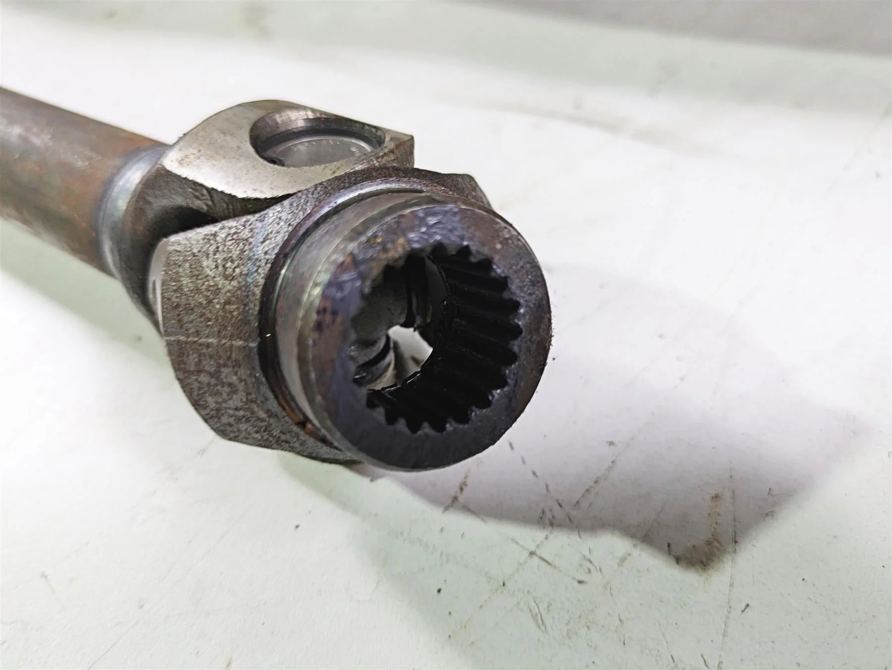 2014 Moto Guzzi California 1400 Touring Swingarm Differential Drive Shaft 887300 - Image 3