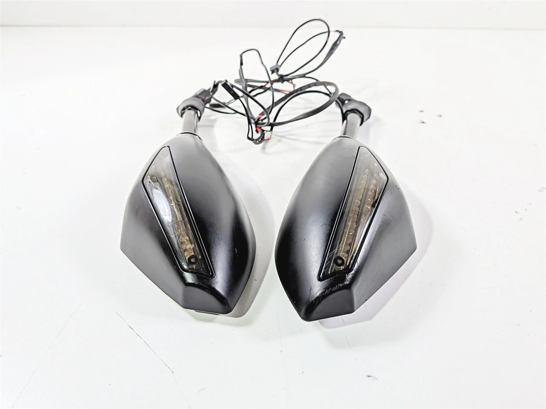 2014 Suzuki M109R VZR1800 Boulevard Aftermarket Rear View Blinker Set - Read - Image 10