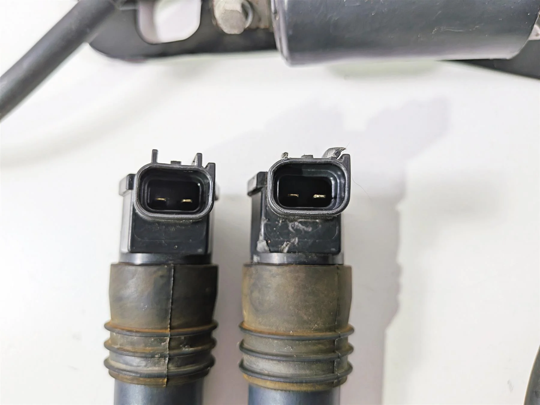 2014 Suzuki M109R VZR1800 Boulevard All 4 Ignition Coil Set 33410-35F11 - Image 6
