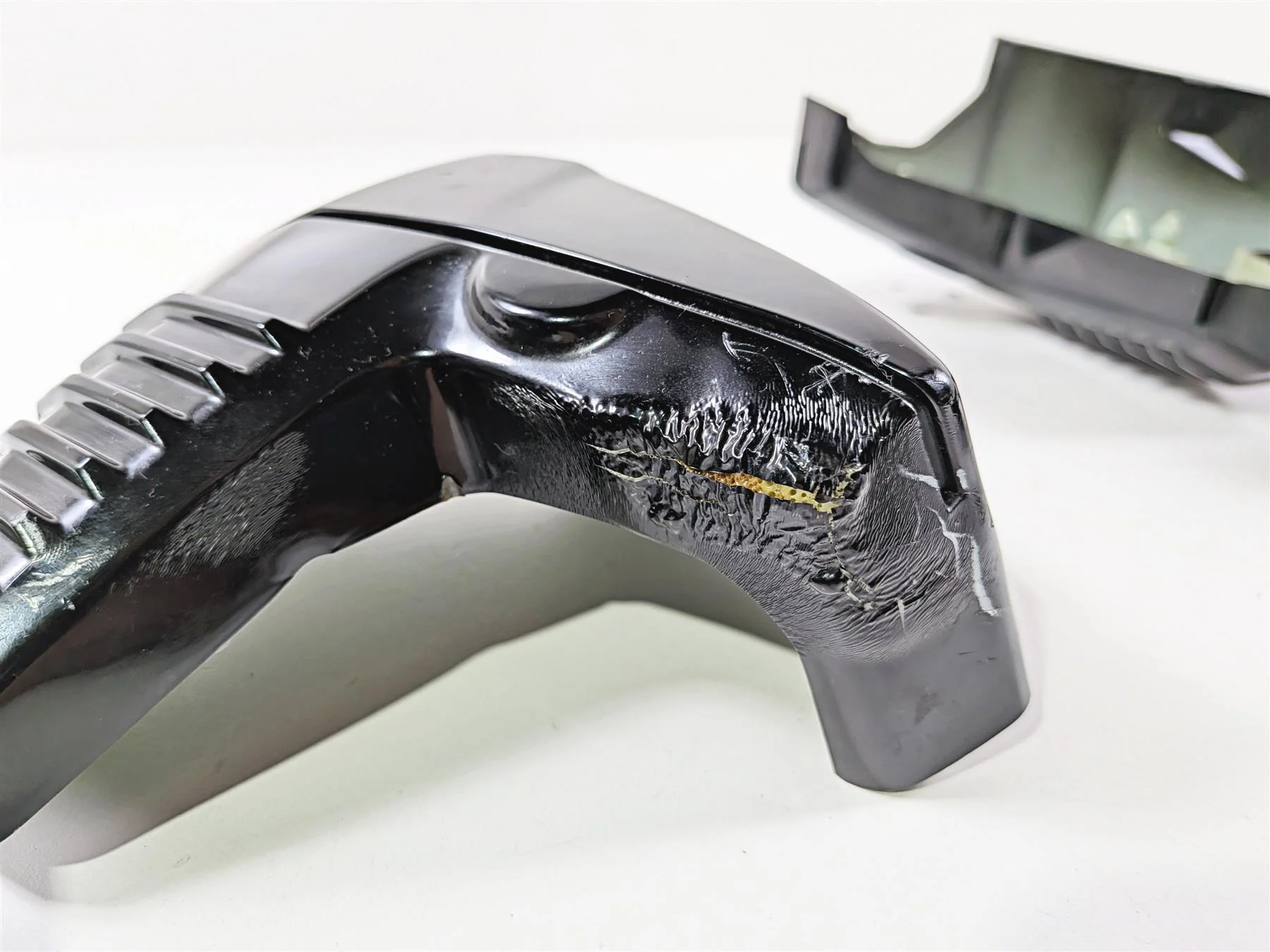 2014 Suzuki M109R VZR1800 Boulevard Cylinder Head Plug Covers 11174-48G20 - Image 8