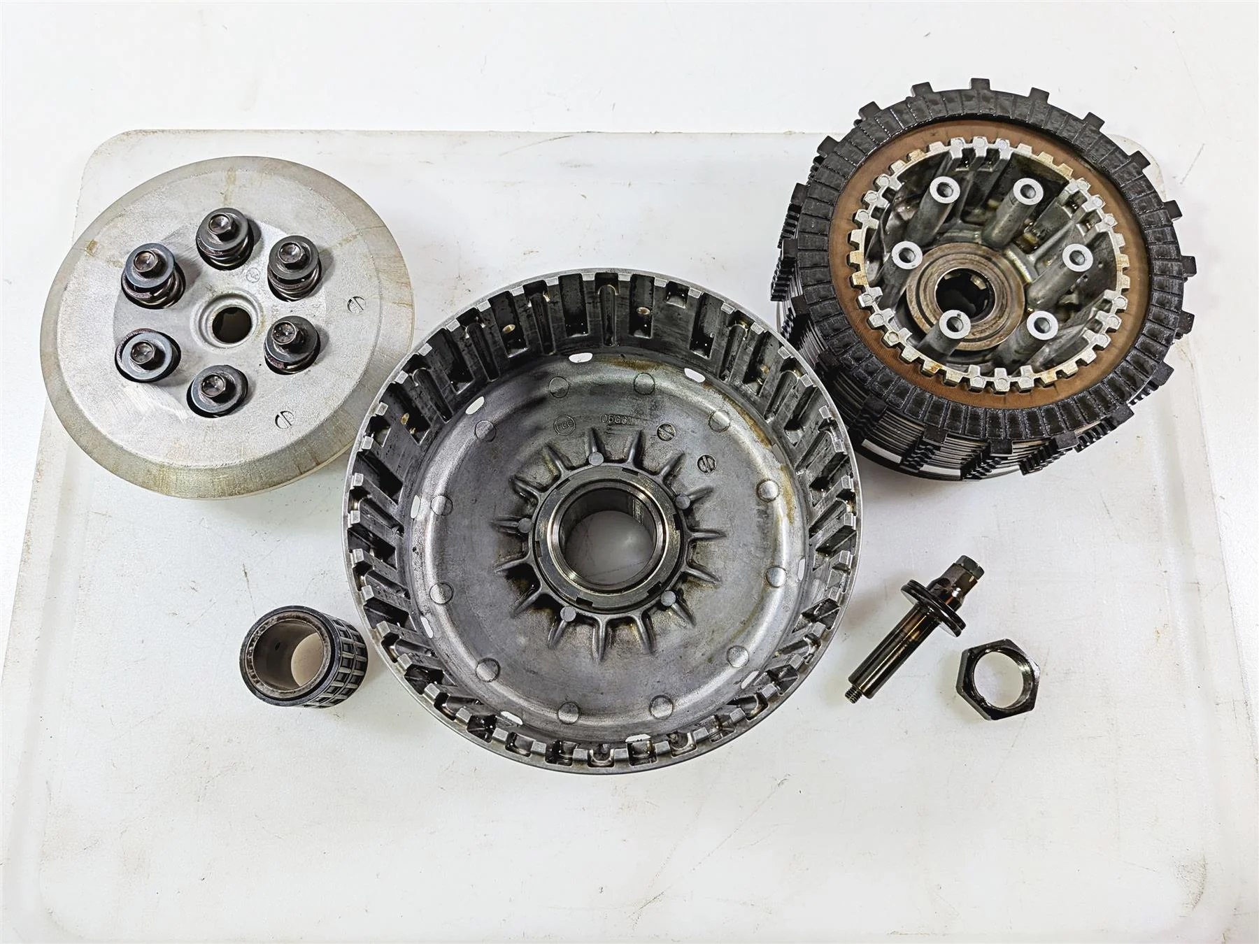2014 Suzuki M109R VZR1800 Boulevard Friction Disc Clutch Basket Kit 21100-48G01