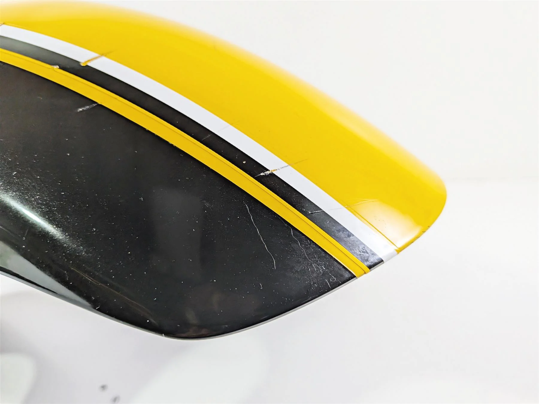 2014 Suzuki M109R VZR1800 Boulevard Front Fender Yellow Black 53110-48G60 - Image 11