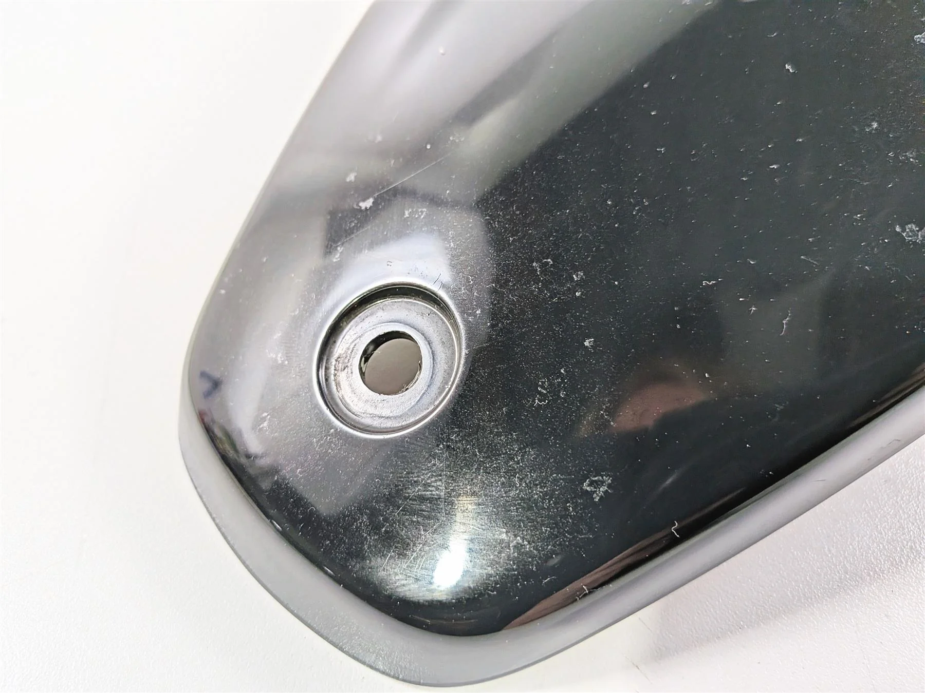 2014 Suzuki M109R VZR1800 Boulevard Fuel Tank Console Dash Panel 44290-48G00 - Image 10