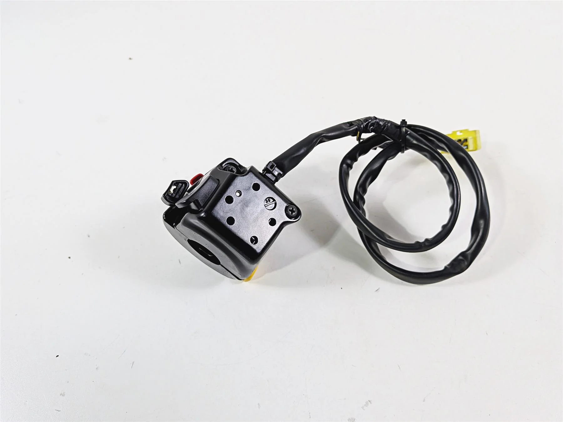 2014 Suzuki M109R VZR1800 Boulevard Left Hand Blinker Control Switch 37400-48GB0 - Image 7