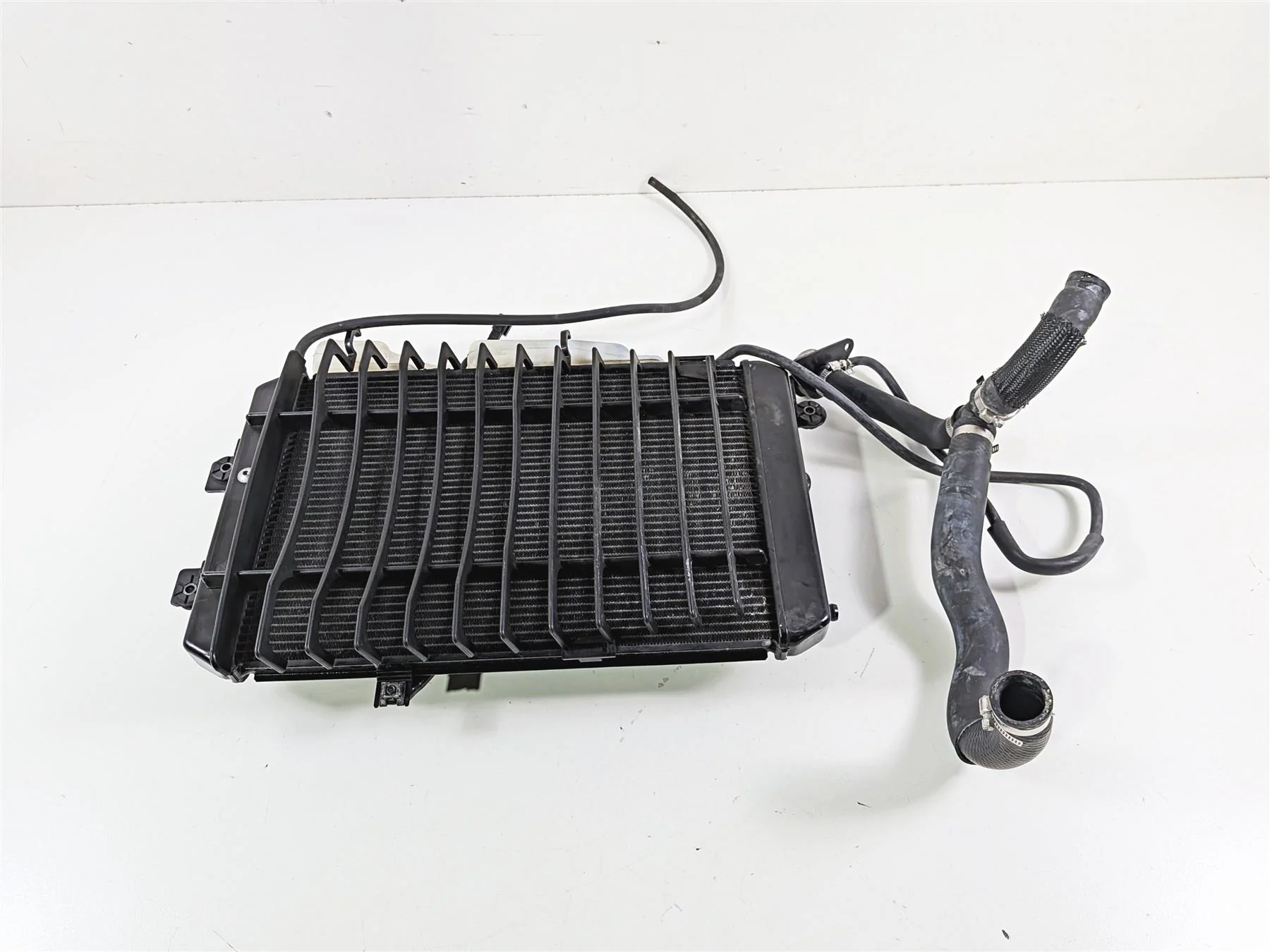 2014 Suzuki M109R VZR1800 Boulevard Radiator Fan Reservoir Hoses 17710-48G00