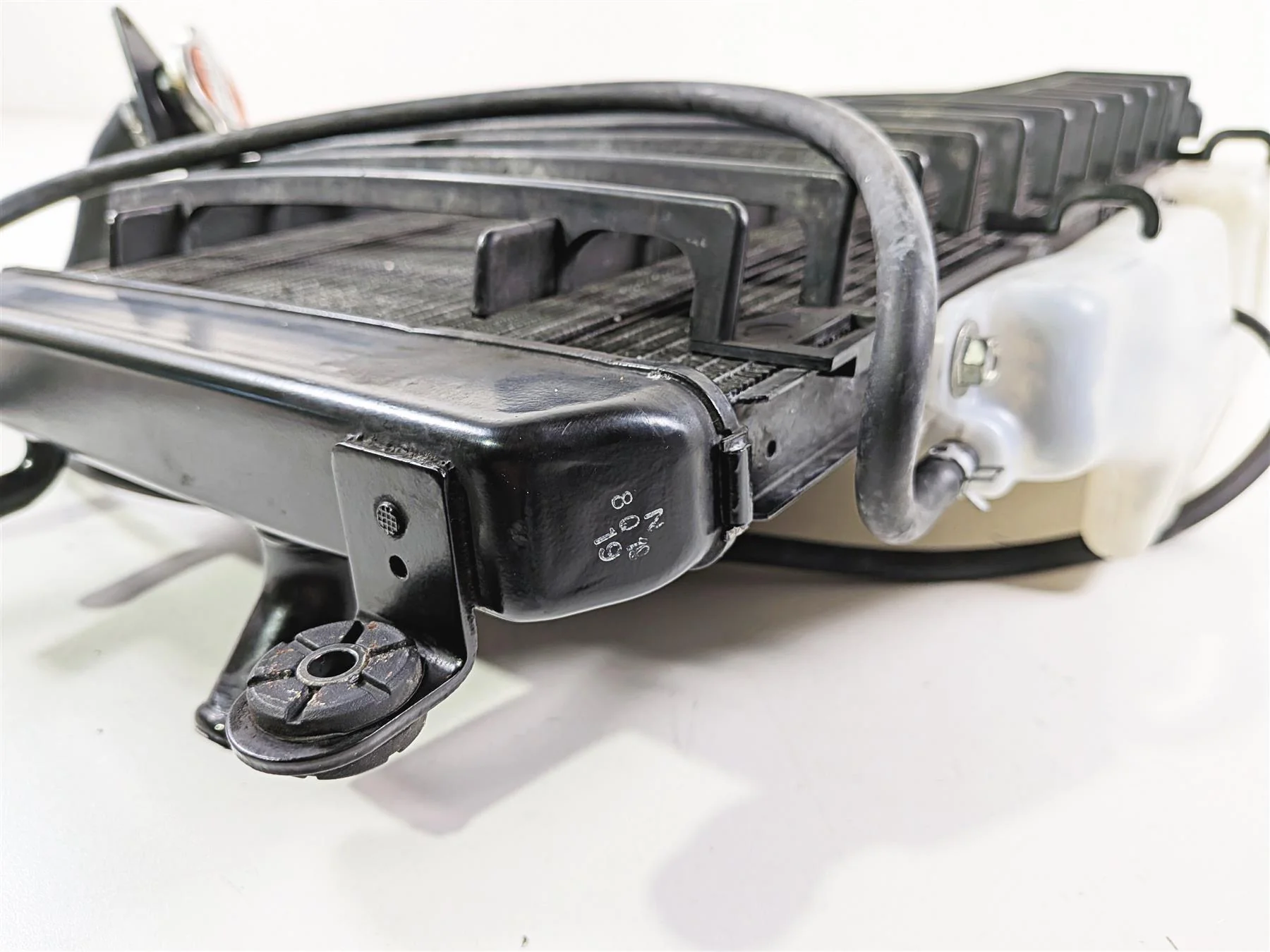 2014 Suzuki M109R VZR1800 Boulevard Radiator Fan Reservoir Hoses 17710-48G00 - Image 12