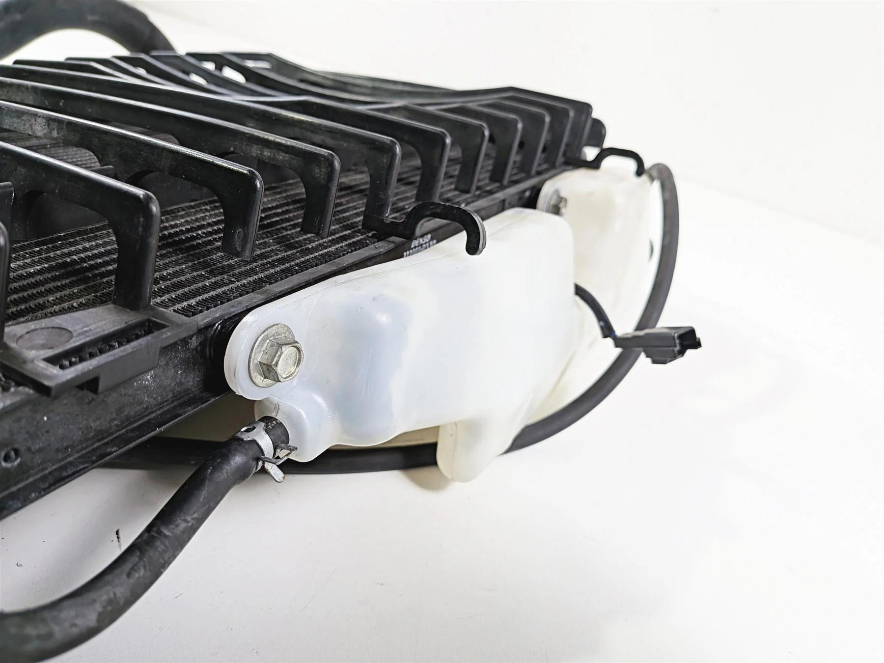 2014 Suzuki M109R VZR1800 Boulevard Radiator Fan Reservoir Hoses 17710-48G00 - Image 9
