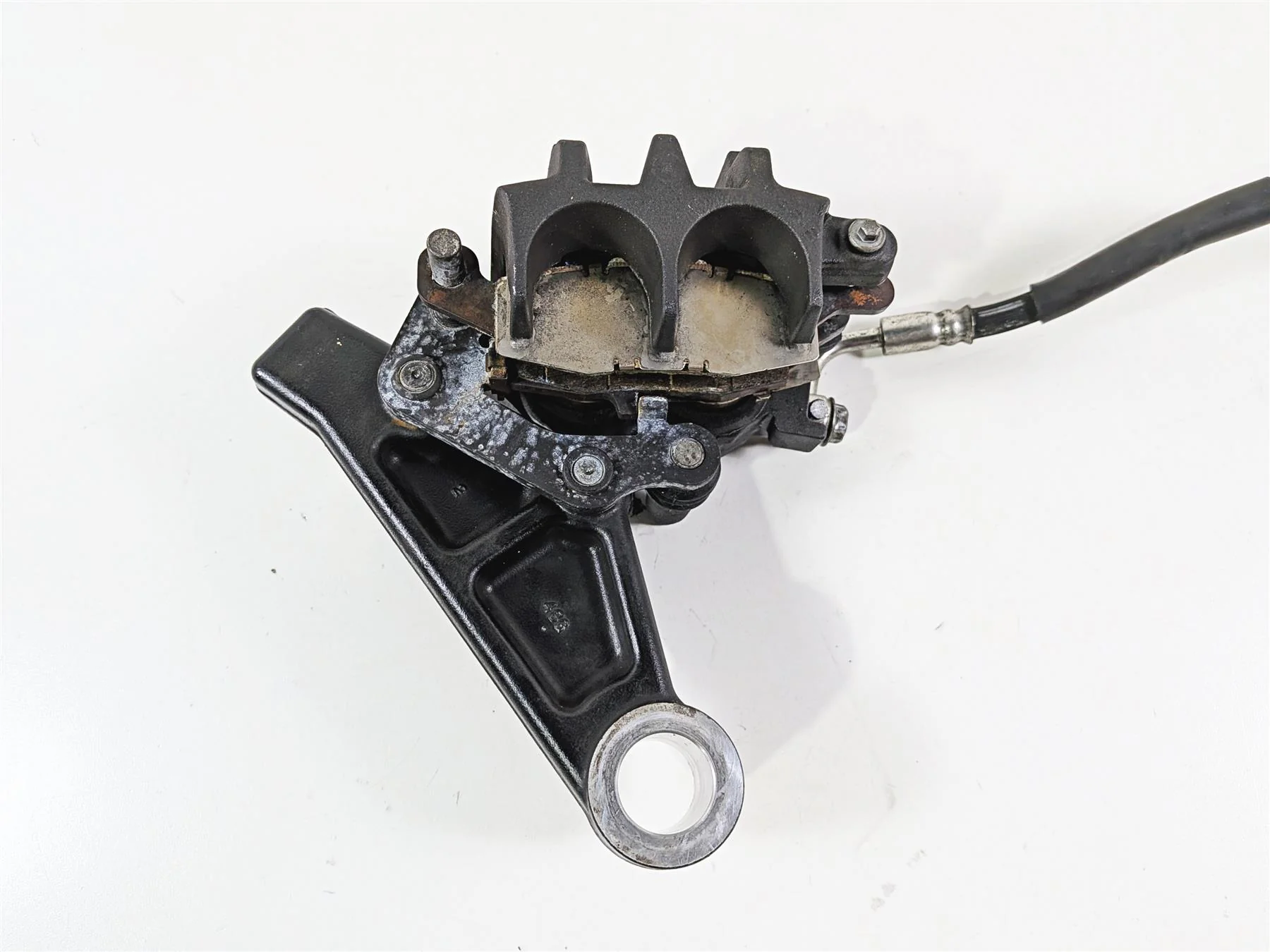 2014 Suzuki M109R VZR1800 Boulevard Rear Brake Caliper 69100-01D40-999 - Image 6