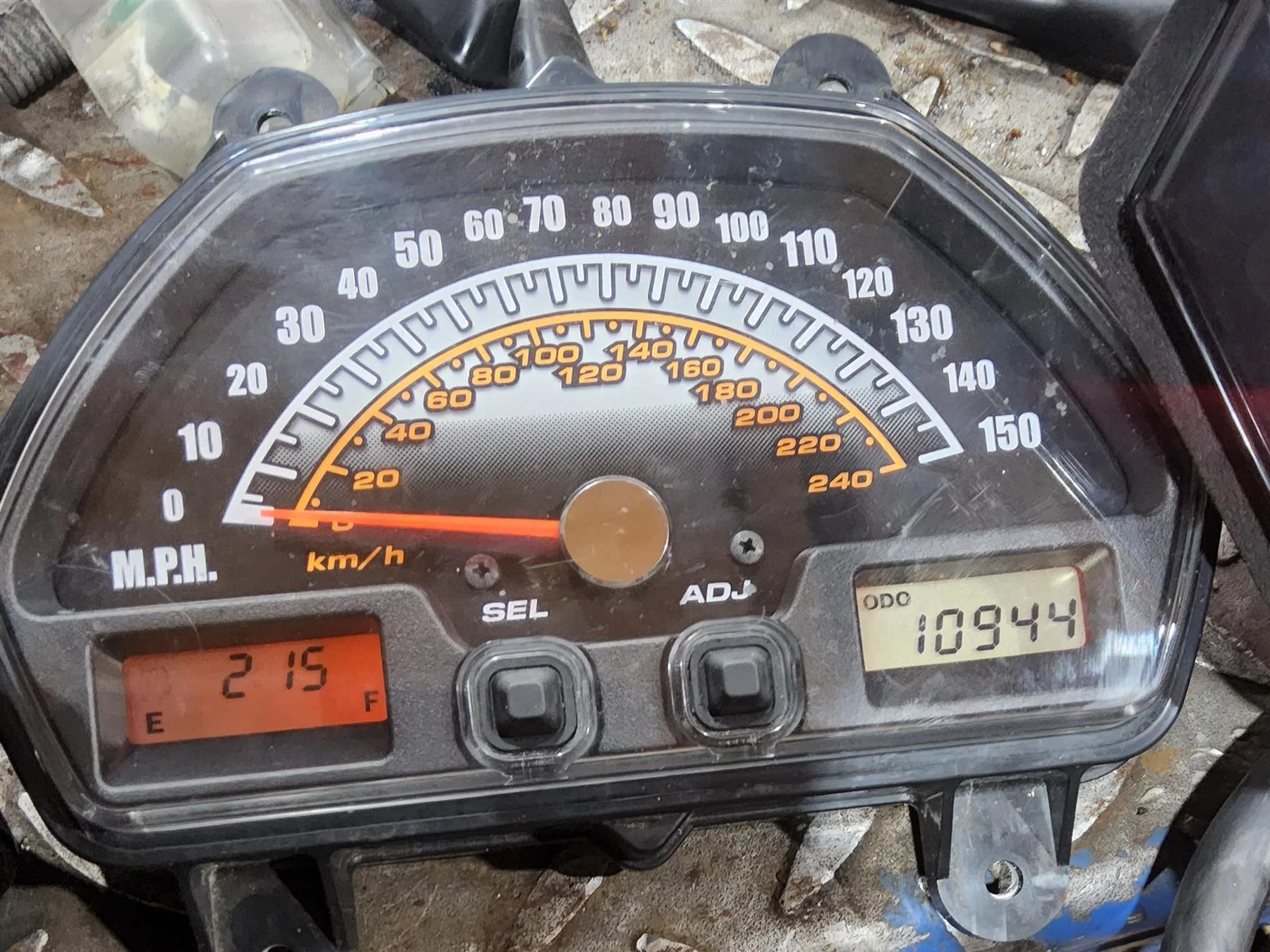 2014 Suzuki M109R VZR1800 Boulevard Speedometer Gauge Instrument 10k 34100-48GD0 - Image 2