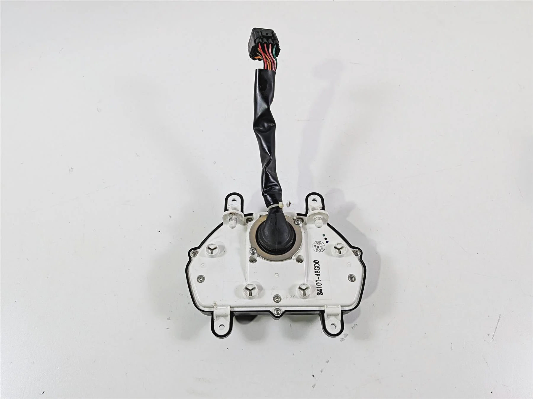 2014 Suzuki M109R VZR1800 Boulevard Speedometer Gauge Instrument 10k 34100-48GD0 - Image 8