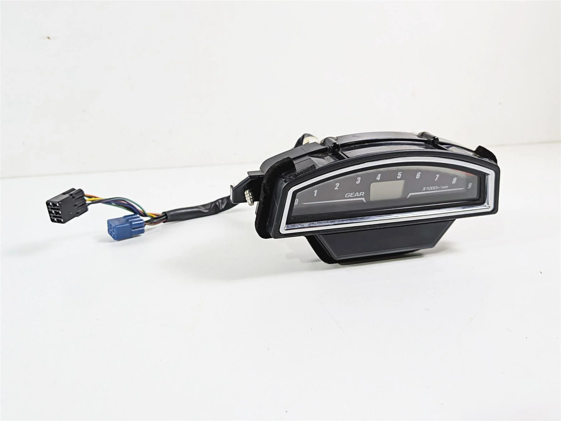 2014 Suzuki M109R VZR1800 Boulevard Tachometer Gauge Instrument 34220-48G30 - Image 11