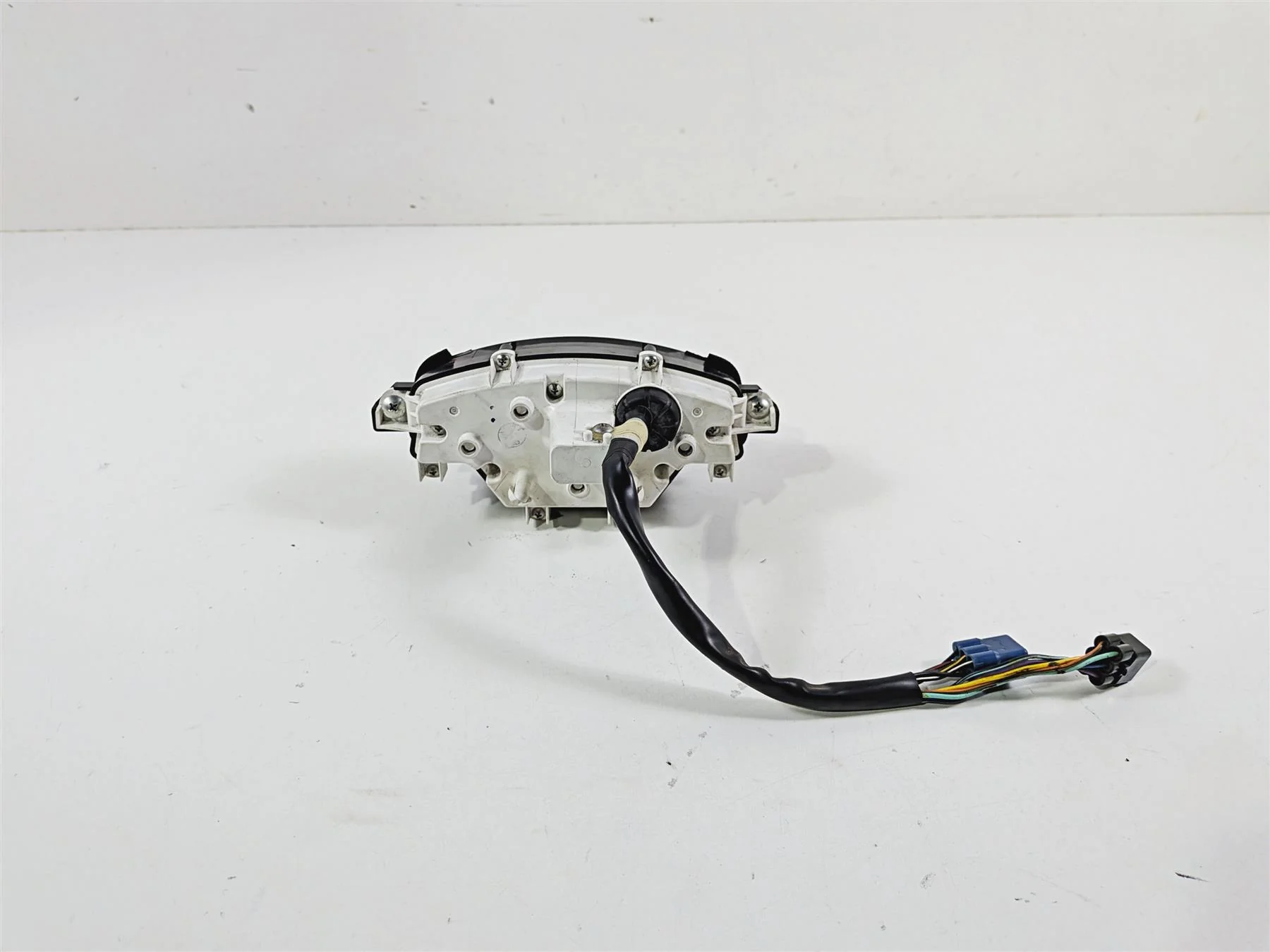 2014 Suzuki M109R VZR1800 Boulevard Tachometer Gauge Instrument 34220-48G30 - Image 3