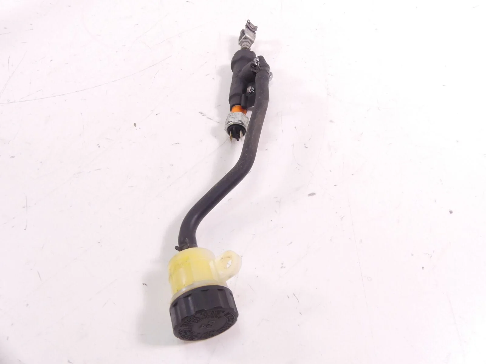 2014 Triumph Tiger 800 ABS Rear Nissin Brake Master Cylinder 1/2" Bore T2024073 - Image 5