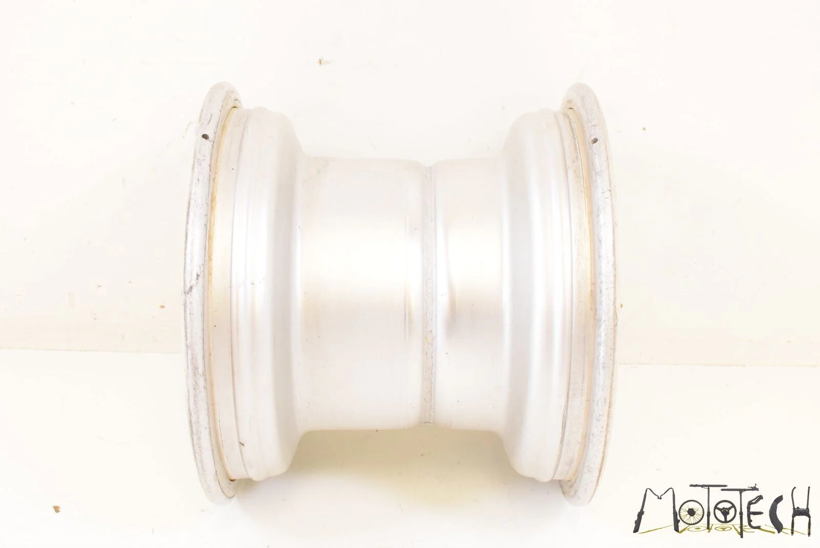 2014 Yamaha Raptor YFM700 R SEL Rear 9" Wheel 1TD-F5390 - Image 2