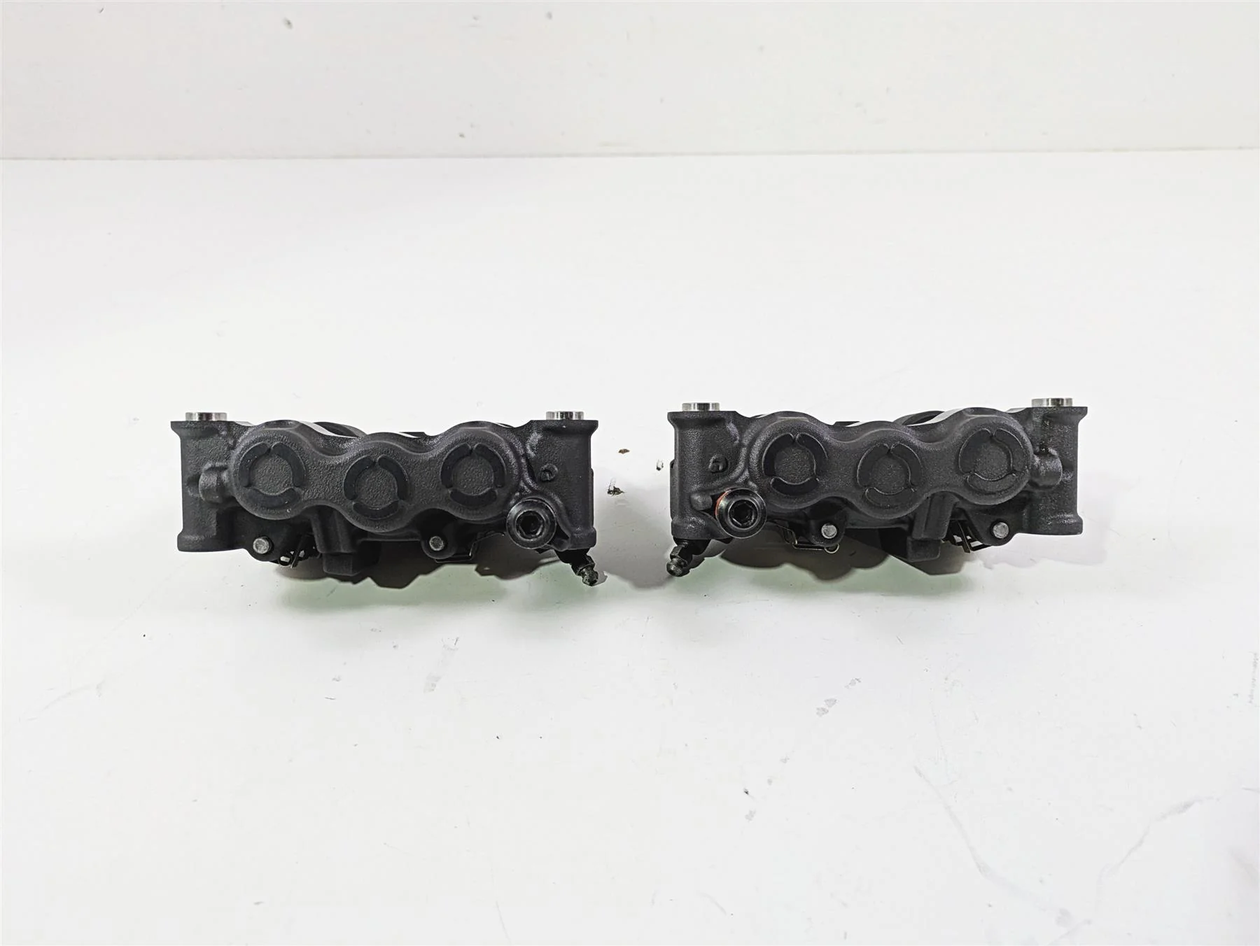 2014 Yamaha YZFR1 R1 RN22 6 Piston Front Brake Calipers 4C8-2580T-10 4C8-2580U - Image 11