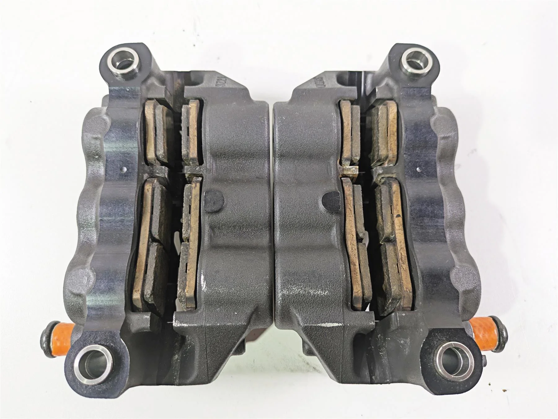 2014 Yamaha YZFR1 R1 RN22 6 Piston Front Brake Calipers 4C8-2580T-10 4C8-2580U - Image 4