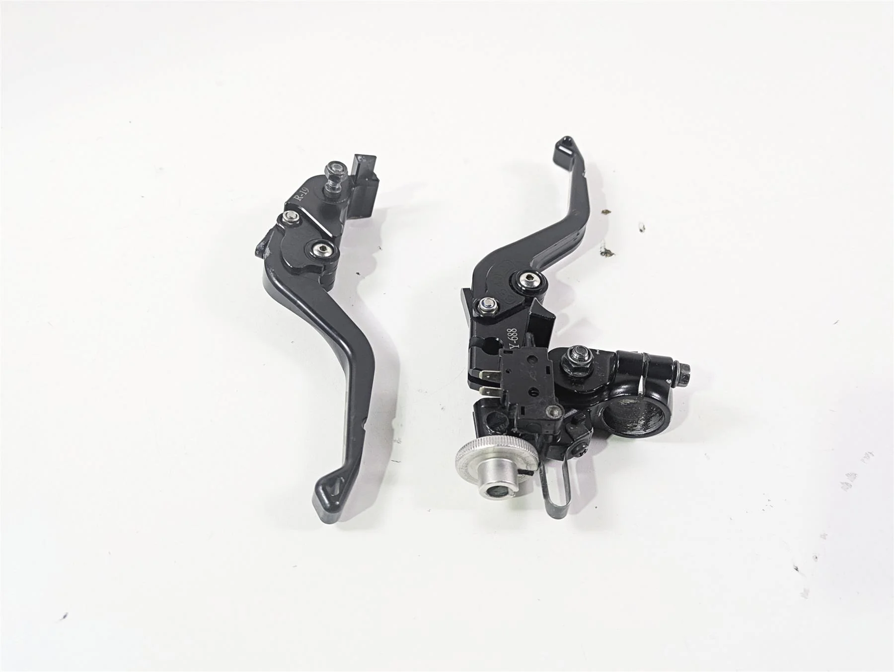 2014 Yamaha YZFR1 R1 RN22 Clutch Perch & Lever Set 4XV-82911-10-00 - Image 4