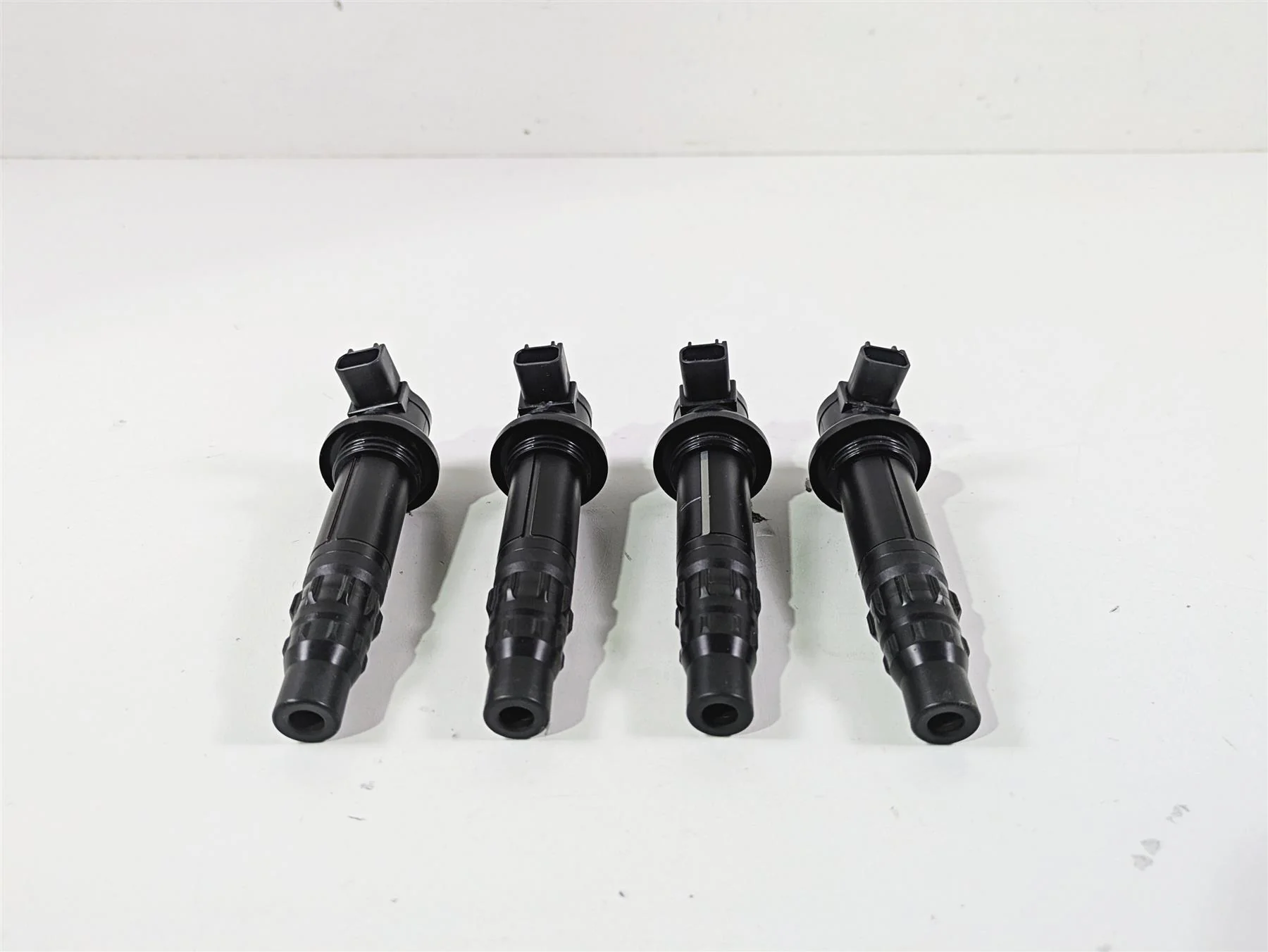2014 Yamaha YZFR1 R1 RN22 Ignition Stick Coil Set 1KB-82310-00-00 - Image 2