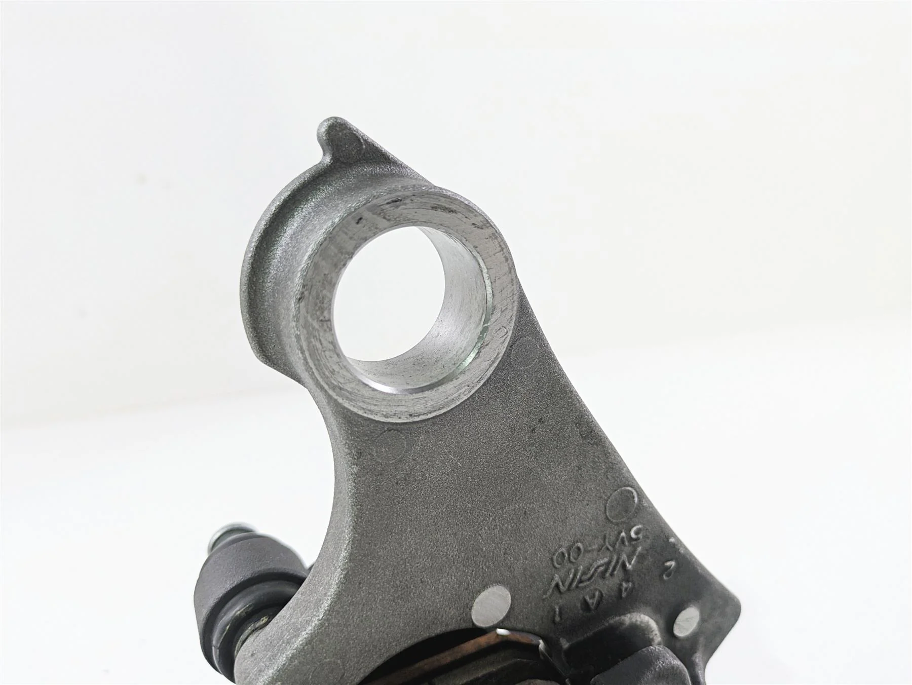 2014 Yamaha YZFR1 R1 RN22 Rear Brake Caliper & Bracket Nissin 5VY-2580W-12-00 - Image 11