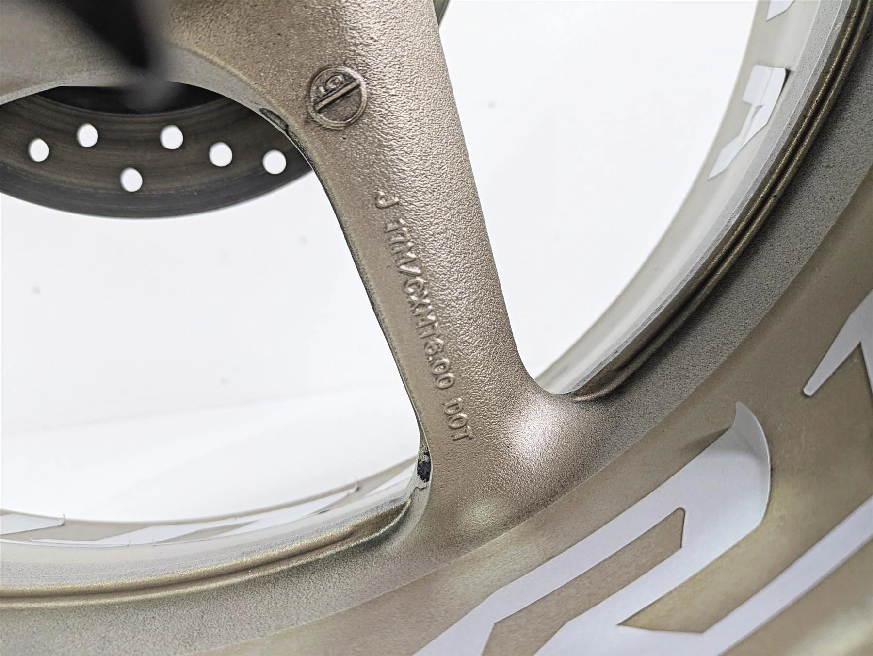2014 Yamaha YZFR1 R1 RN22 Rear Wheel Rim 17x6 .3mm Runout -Small Dent 5VY-25338 - Image 9