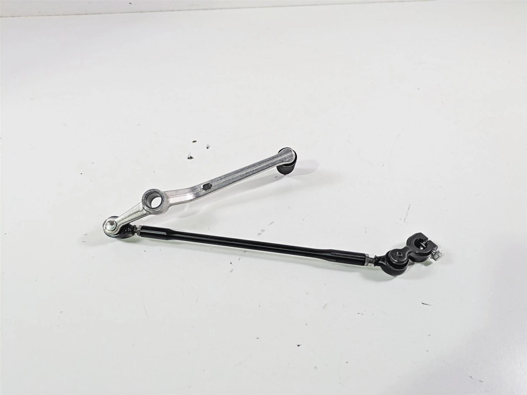 2014 Yamaha YZFR1 R1 RN22 Shifter Shift Pedal & Linkage 14B-18110-00-00 - Image 5