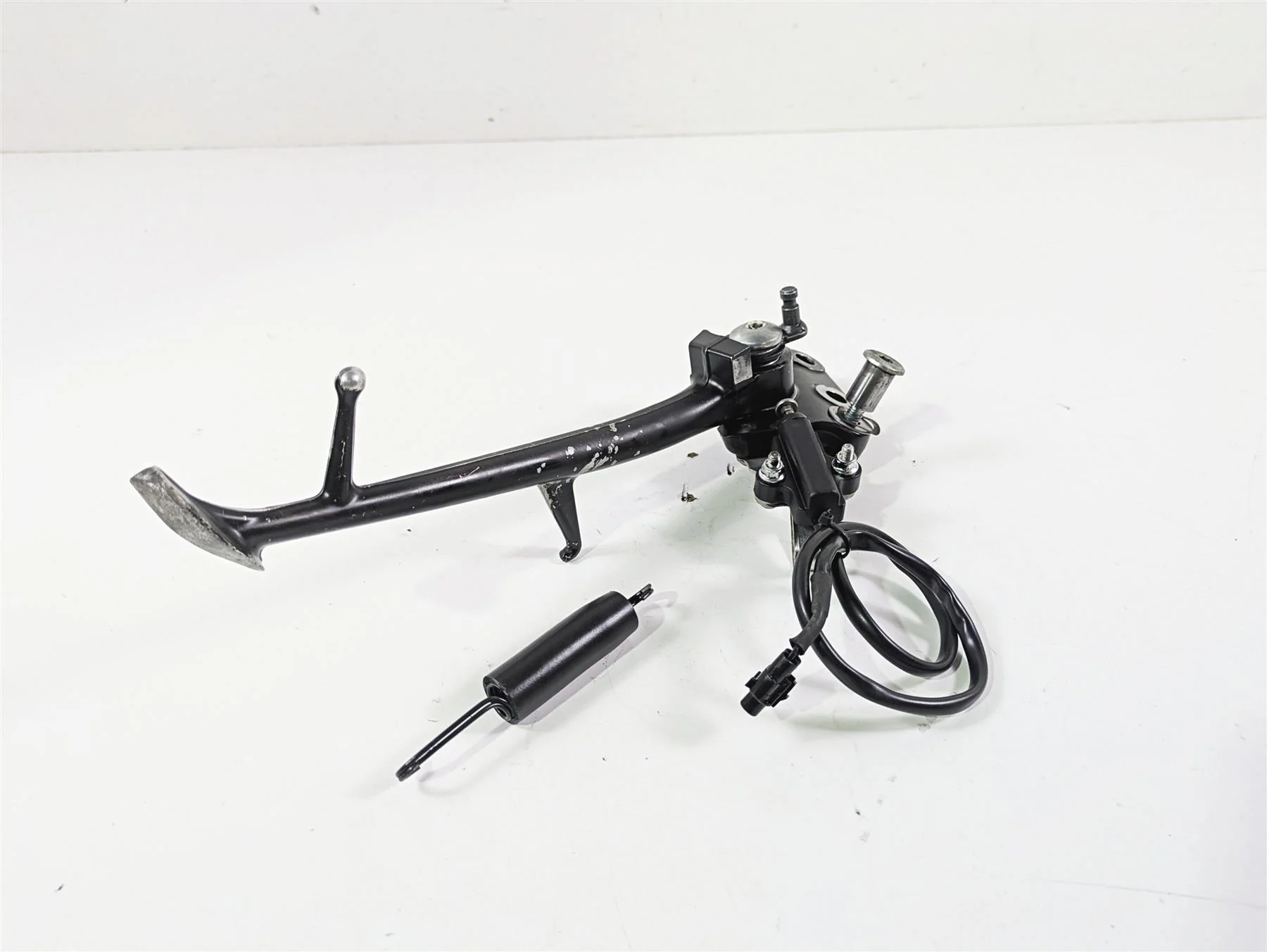 2014 Yamaha YZFR1 R1 RN22 Side Kickstand Kick Stand 14B-27311-00-00 - Image 3