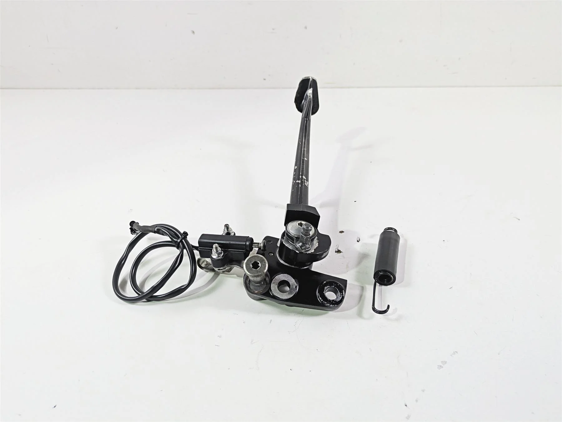 2014 Yamaha YZFR1 R1 RN22 Side Kickstand Kick Stand 14B-27311-00-00 - Image 5