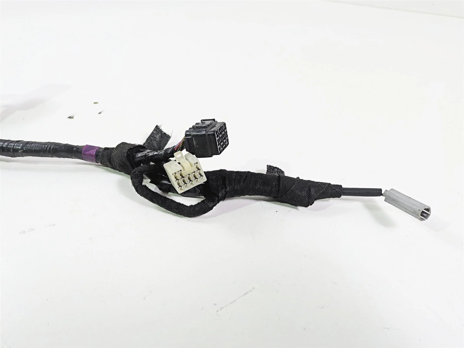2014 Yamaha YZFR1 R1 RN22 Speedometer Gauge Sub Wiring Harness 1KB-84359-00 - Image 3