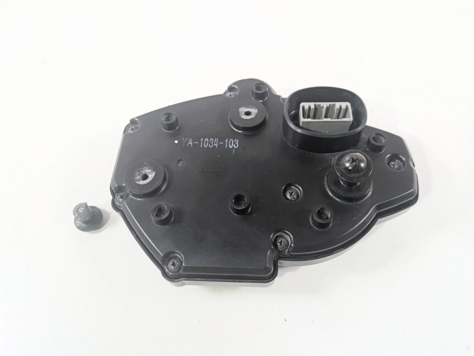 2014 Yamaha YZFR1 R1 RN22 Speedometer Gauges Instrument 20K 1KB-83500-20-00 - Image 11