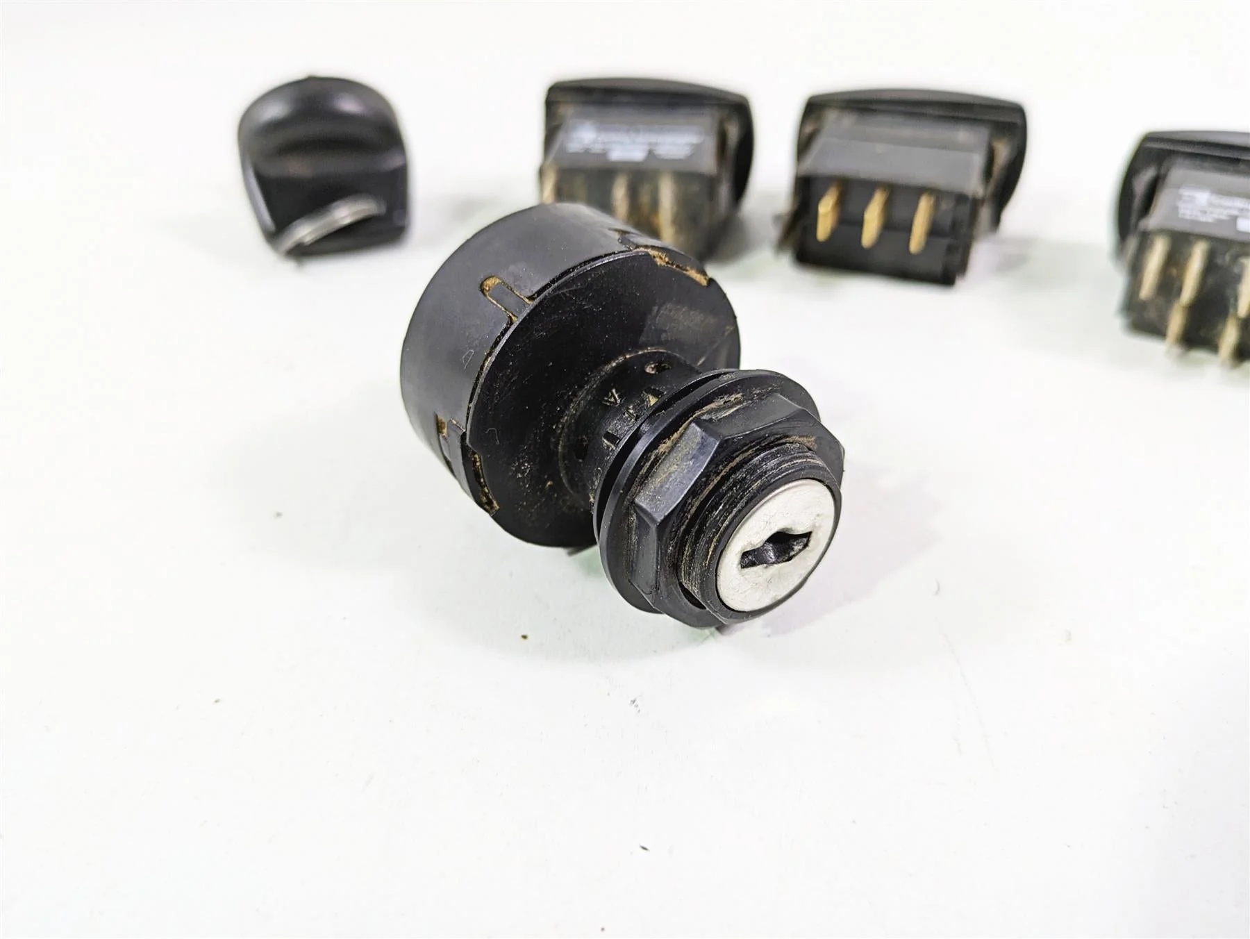 2015 Arctic Cat Wildcat 1000 X LTD Ignition Light 4Wd Switch Set 0430-106 - Image 12