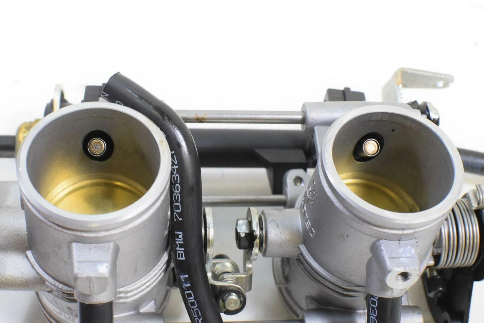2015 BMW F800 R K73 Delorto Throttle Body Bodies Fuel Injectors 13548520480 - Image 9