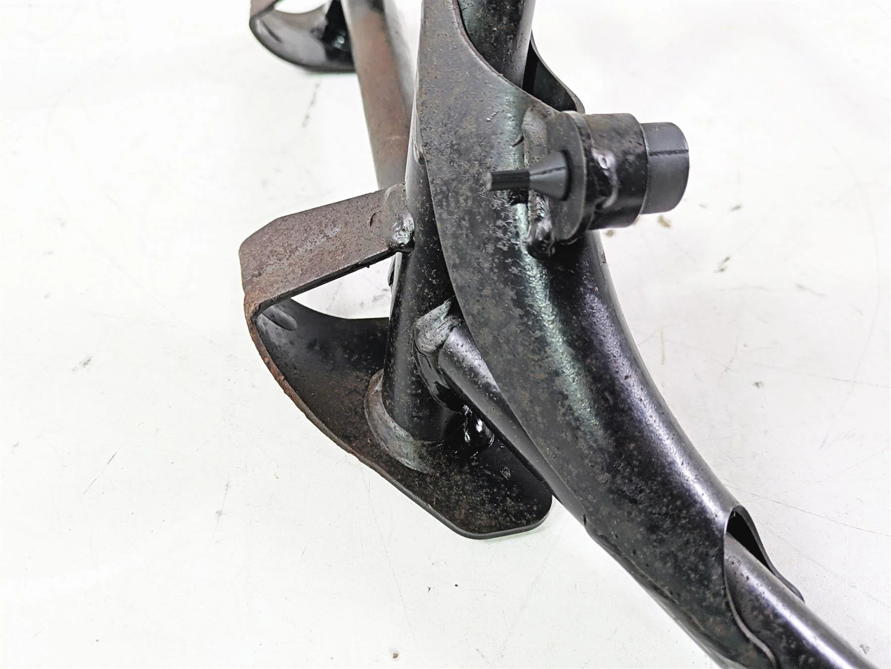 2015 BMW K1600 GT K48 Center Kickstand Kick Stand & Mount 46528522559 - Image 8
