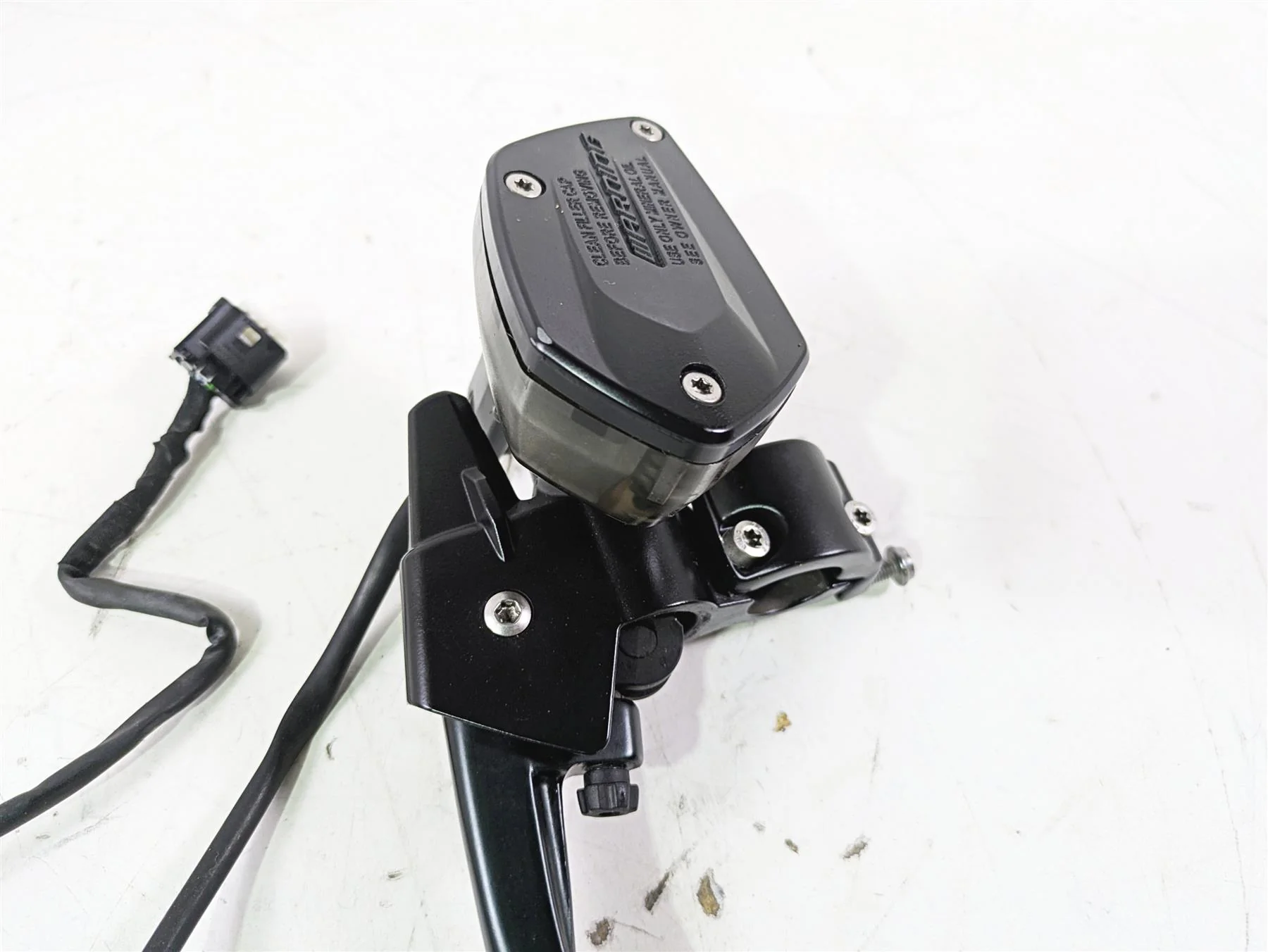 2015 BMW K1600 GT K48 Clutch Master Cylinder 32728533722 - Image 4