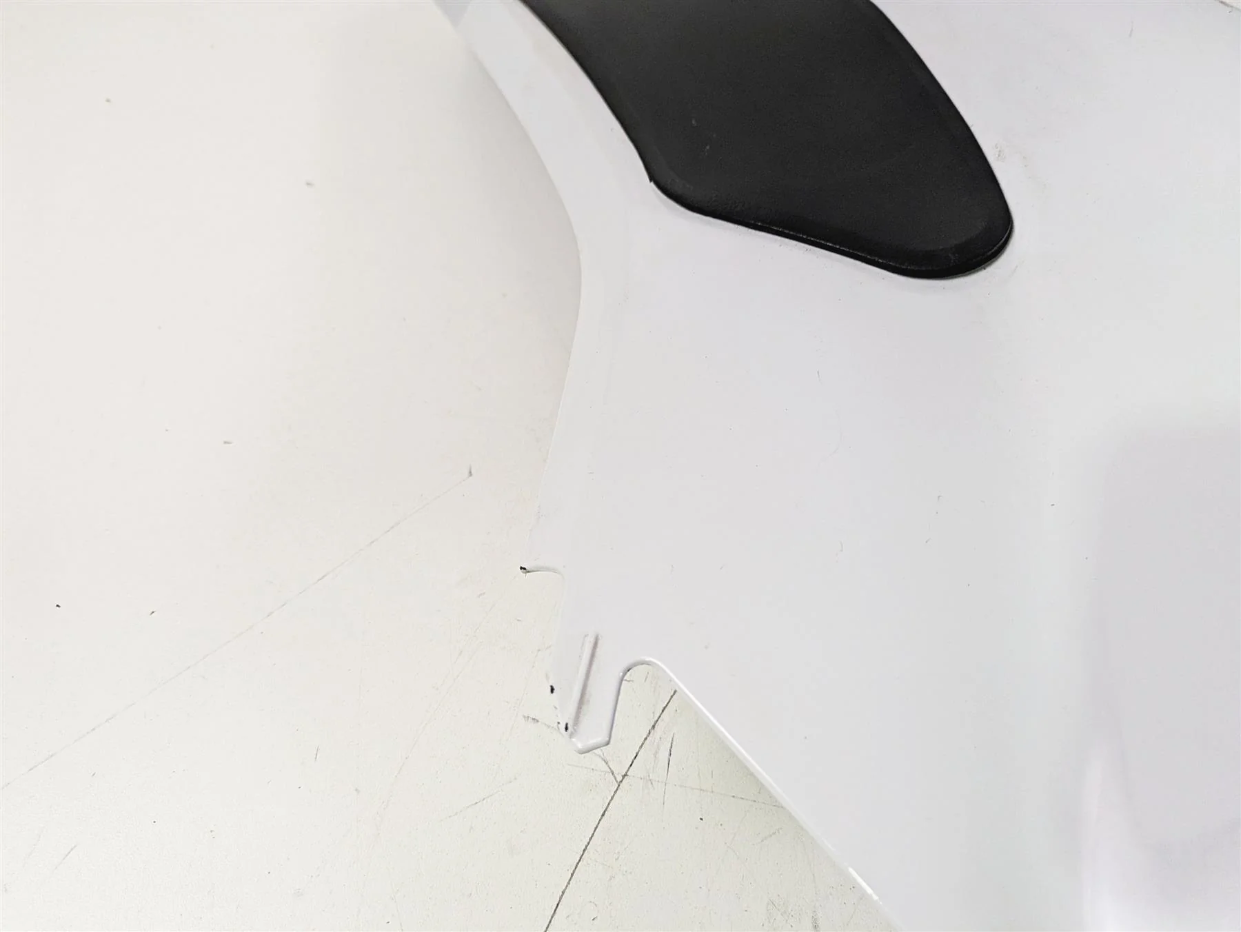 2015 BMW K1600 GT K48 Gas Tank Cover Fairing Set 48218553893 48218553894 - Image 8