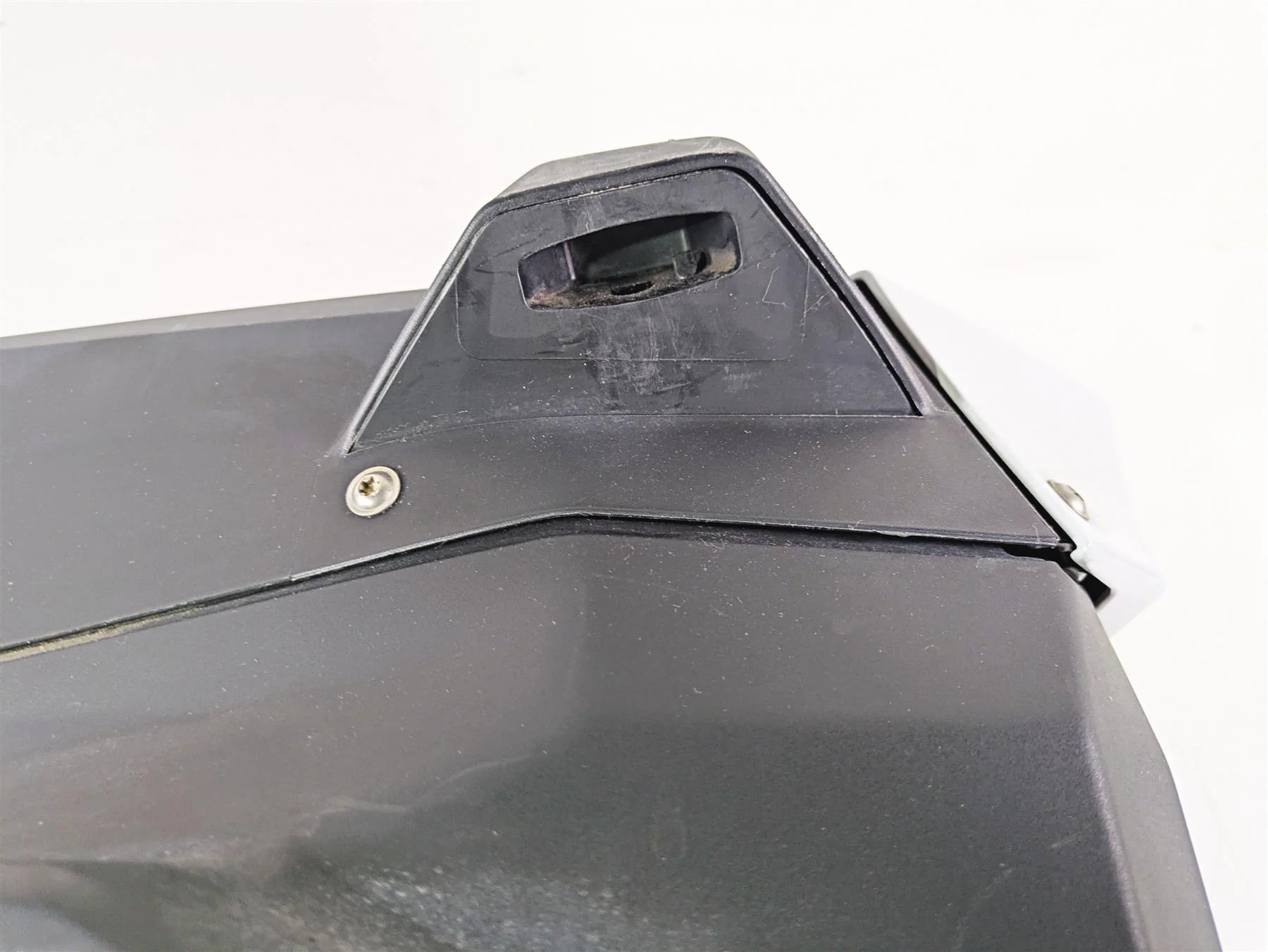 2015 BMW K1600 GT K48 Left Saddlebag Saddle Bag 46548532045 - Image 9