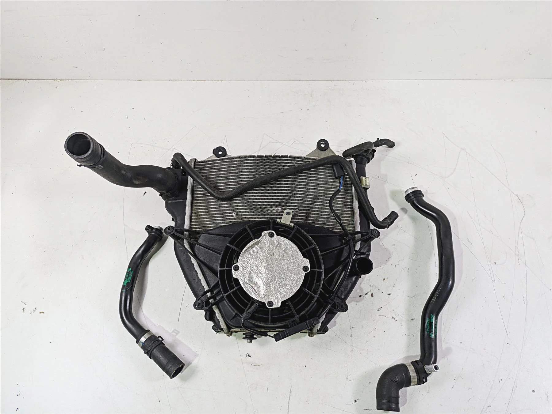 2015 BMW K1600 GT K48 Radiator Fan Reservoir Hoses Set 17117726416 - Image 4