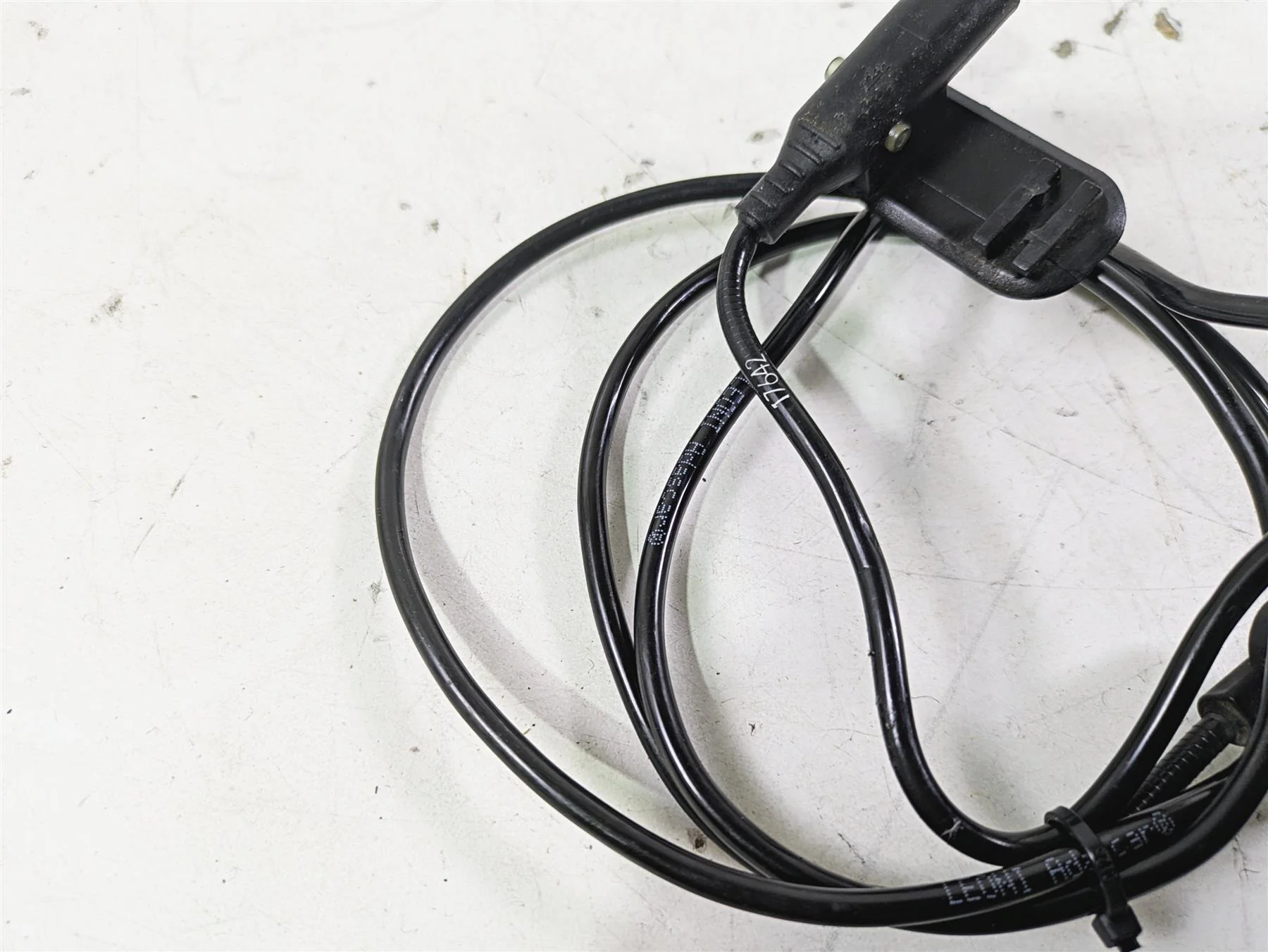 2015 BMW K1600 GT K48 Rear Abs Wheel Speed Sensor 34527677824 - Image 9