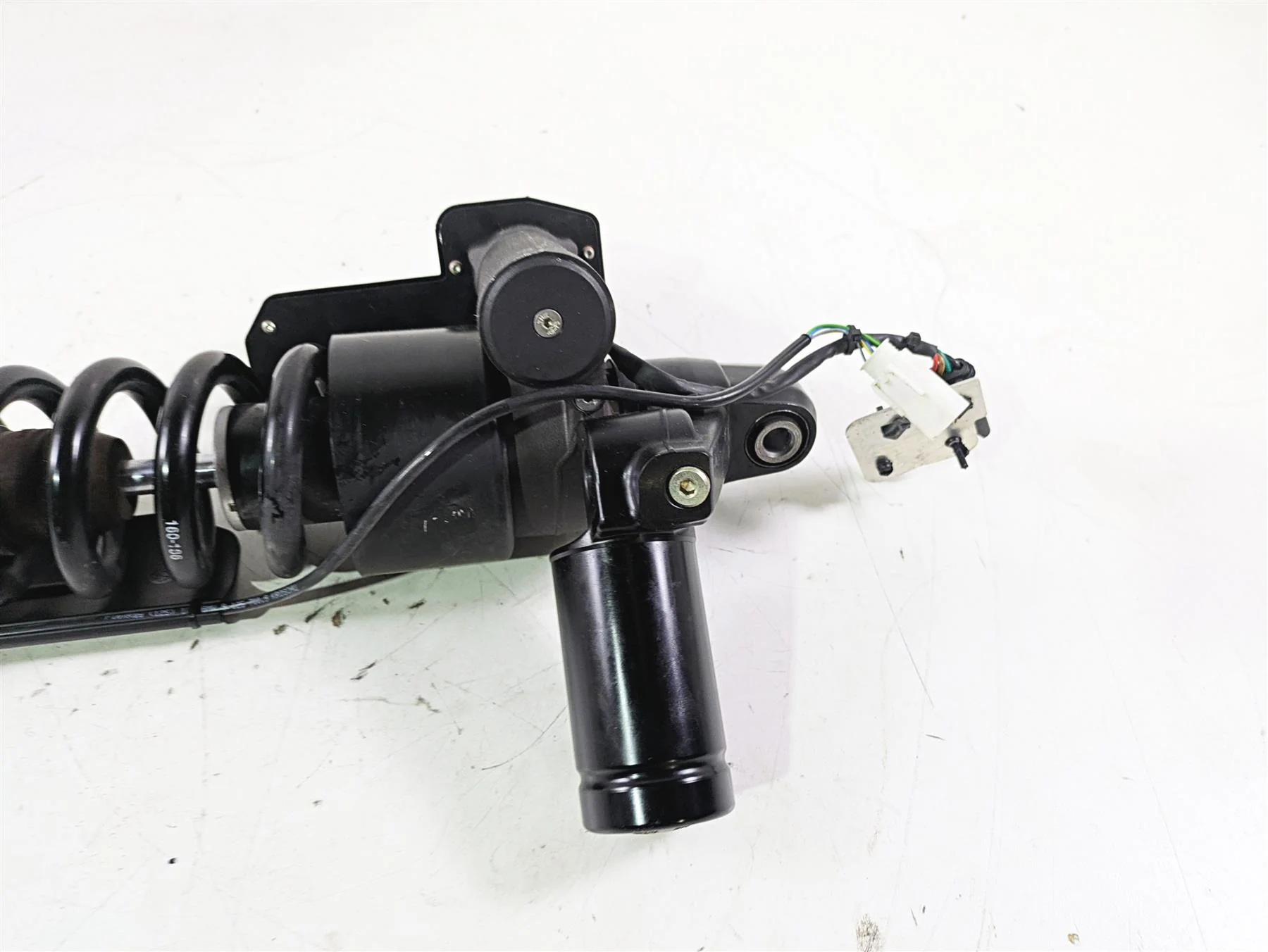 2015 BMW K1600 GT K48 Rear Shock Damper ESA 33537721122 11.06.7D.04 - Image 6