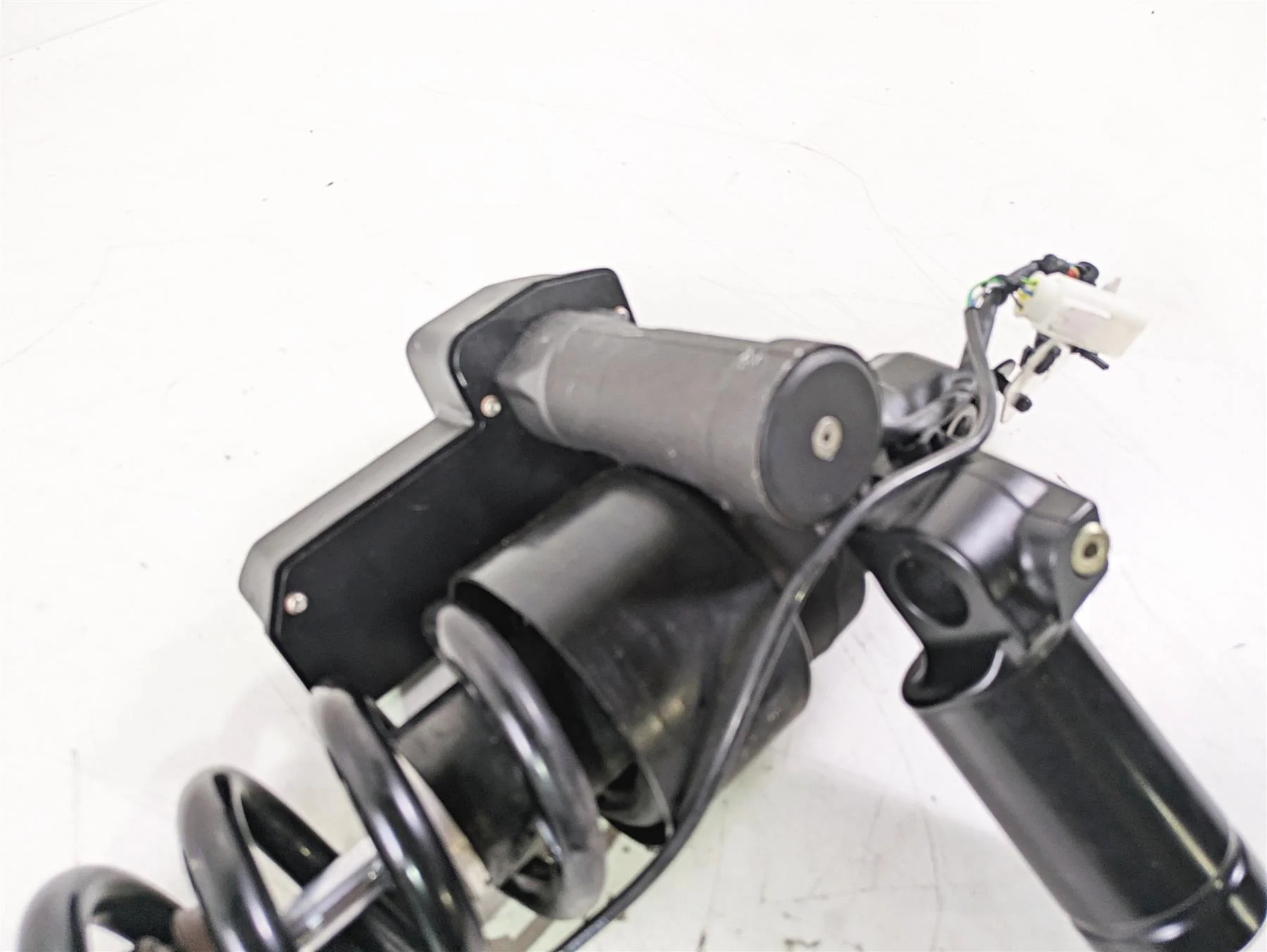 2015 BMW K1600 GT K48 Rear Shock Damper ESA 33537721122 11.06.7D.04 - Image 8