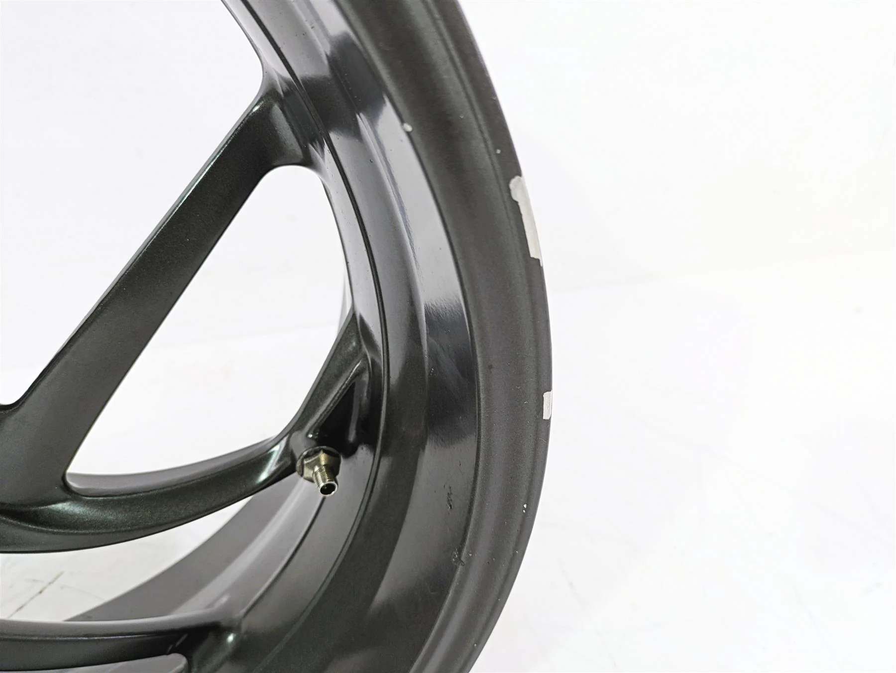 2015 BMW K1600 GT K48 Rear Wheel Rim 17x6 Straight 36318529042 - Image 8