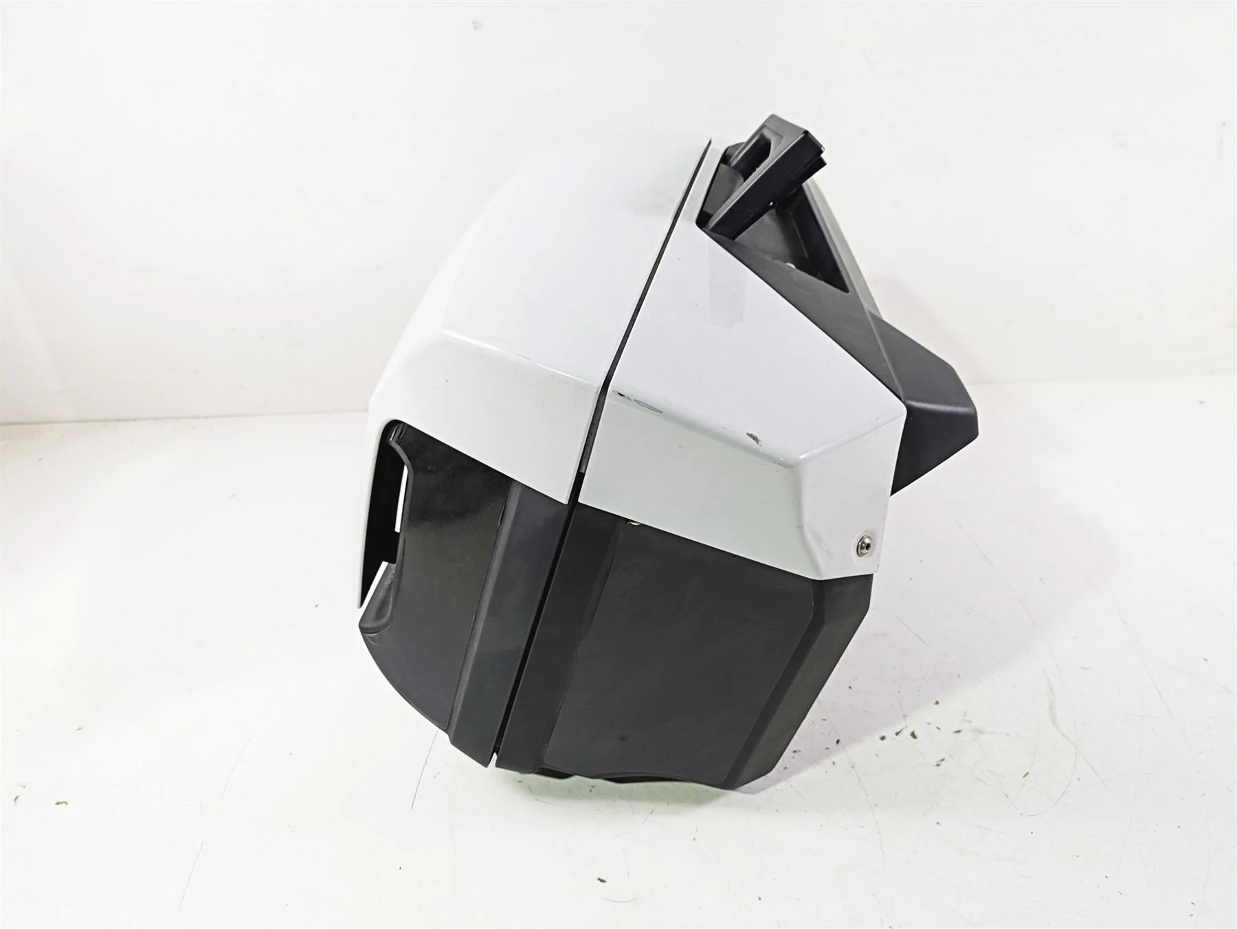 2015 BMW K1600 GT K48 Right Saddlebag Saddle Bag 46548532046 - Image 2