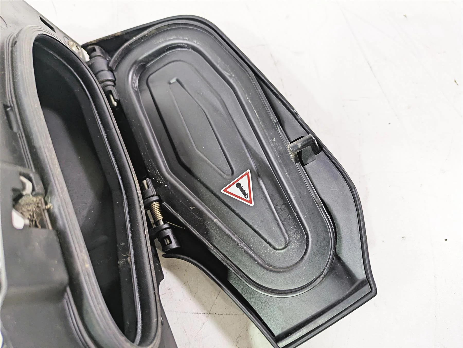 2015 BMW K1600 GT K48 Right Storage Glove Compartment Cover 46637710448 - Image 9