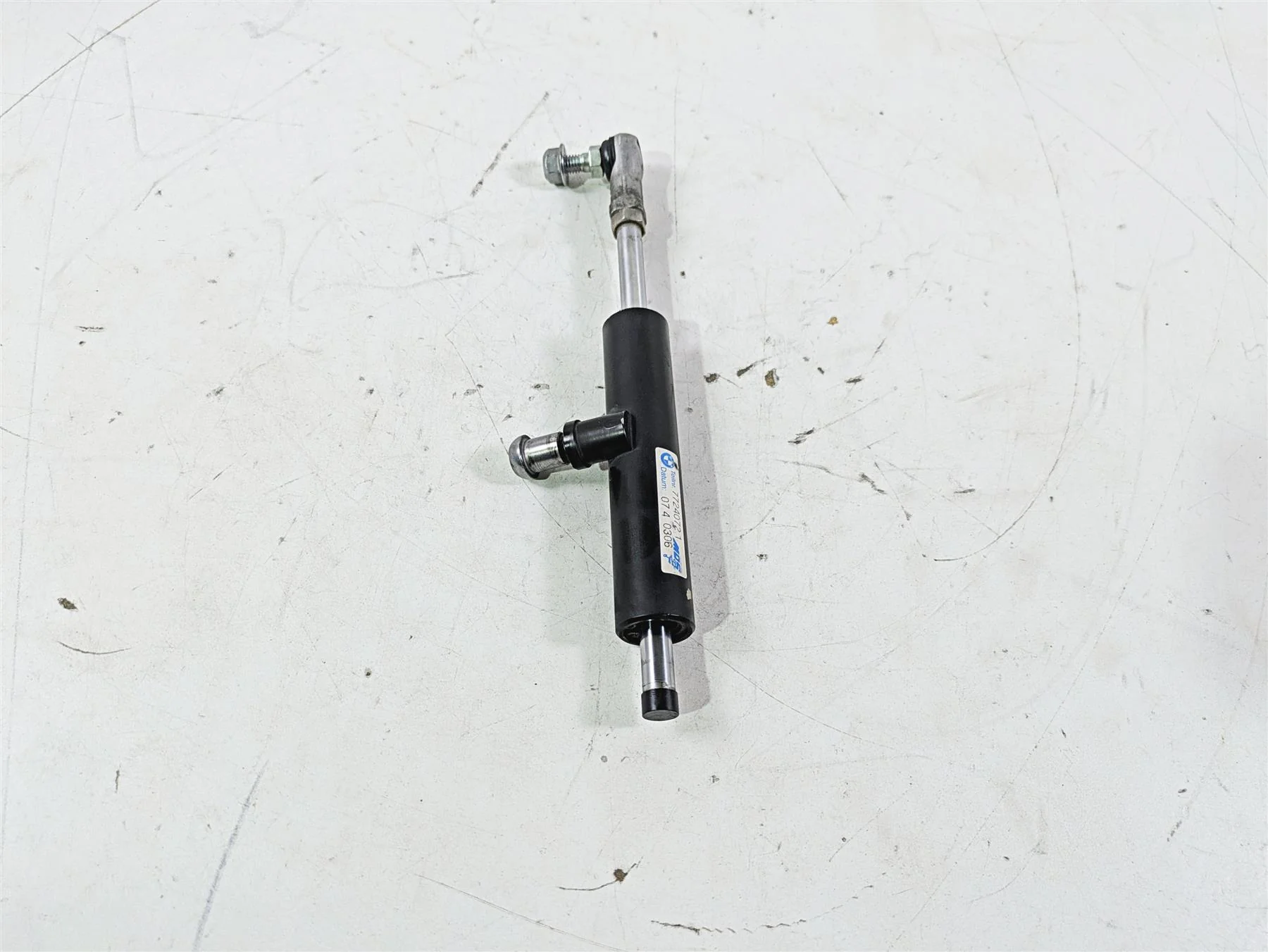 2015 BMW K1600 GT K48 Steering Damper Stabilizer 31447724072 - Image 2